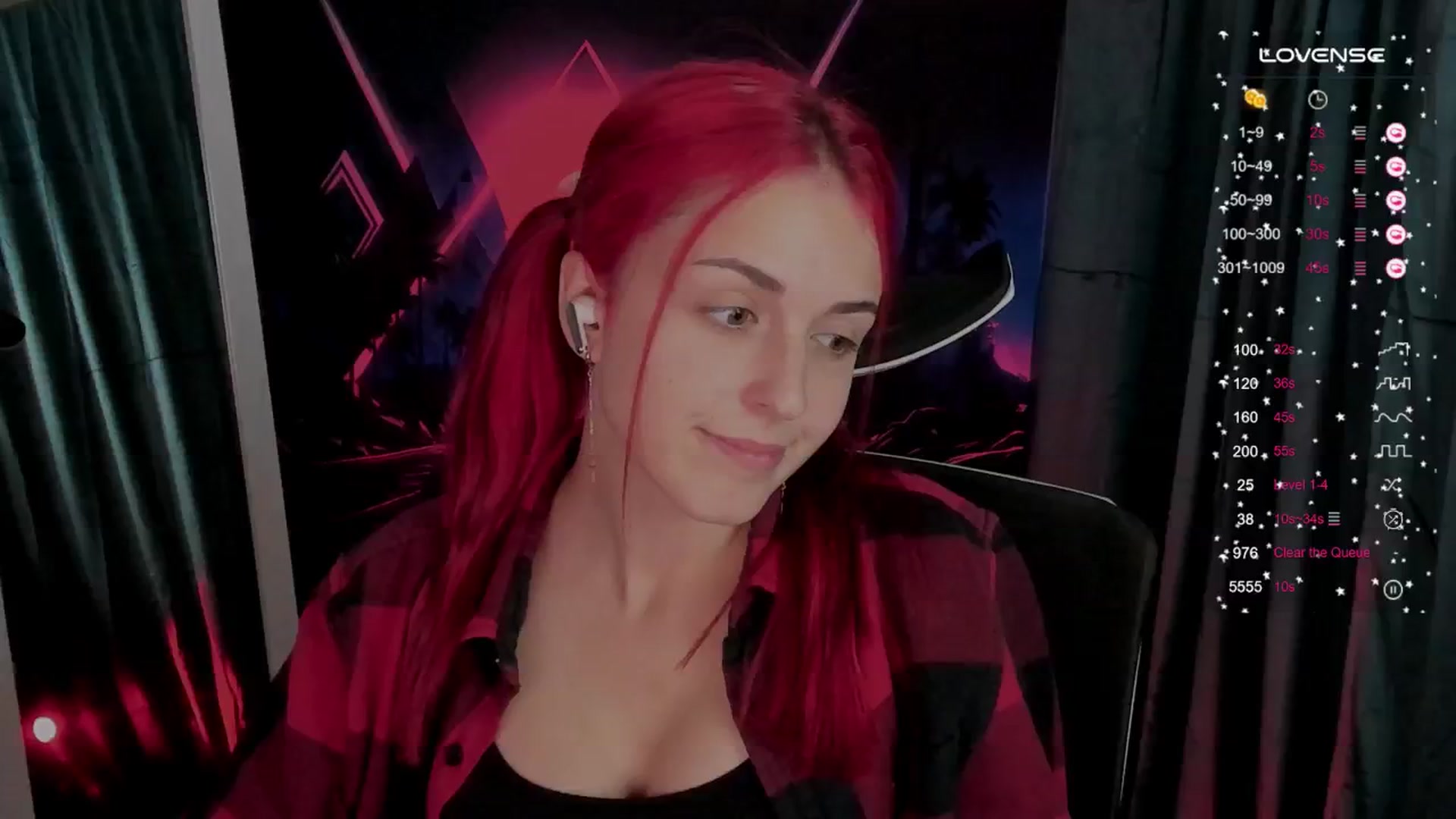 Gallery image thumbnail from Lurenn's myfreecams stream on, 10/04/2024, 22:59 image 11 of 20
