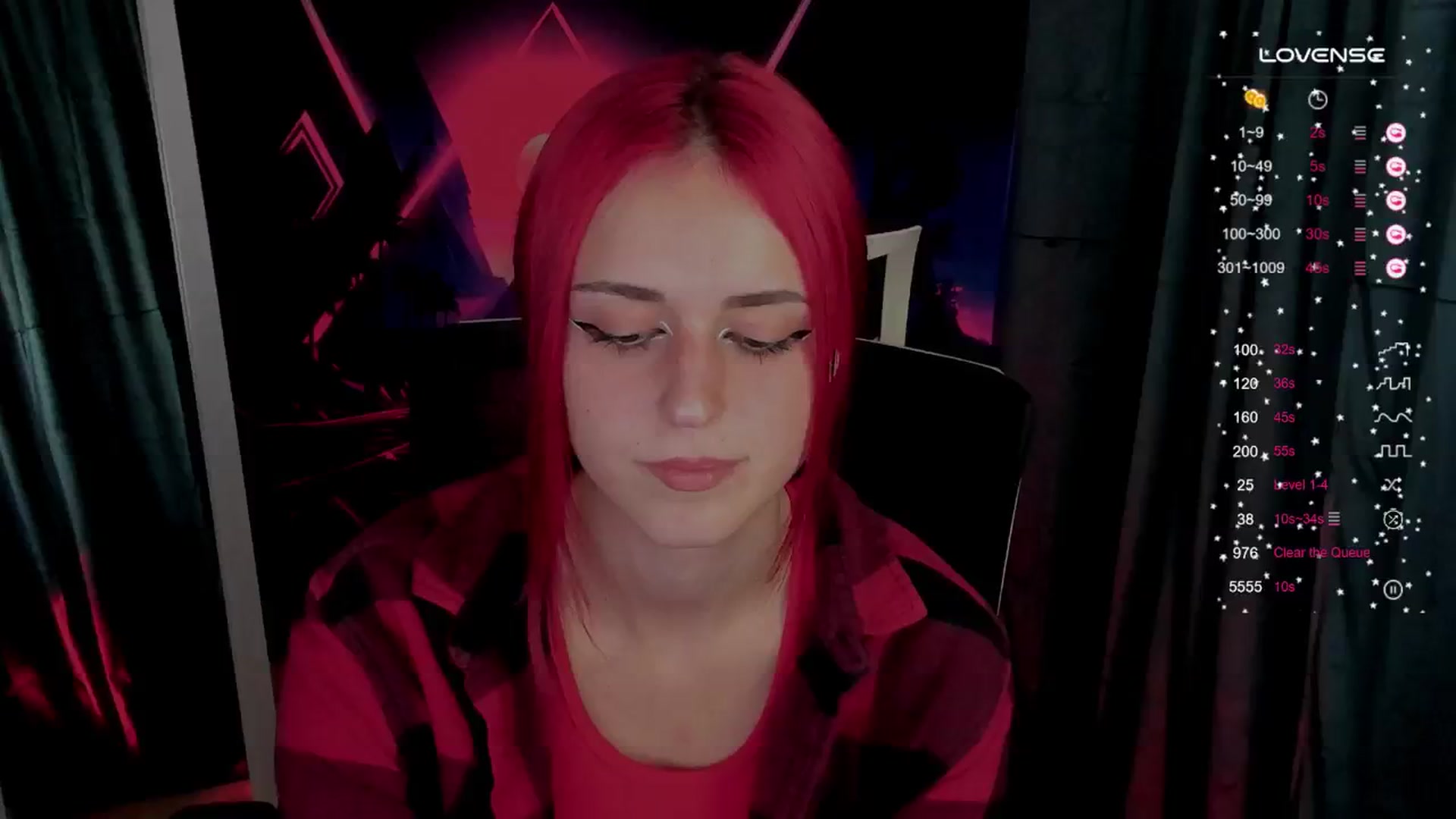 Gallery image thumbnail from Lurenn's myfreecams stream on, 10/06/2024, 11:35 image 13 of 20