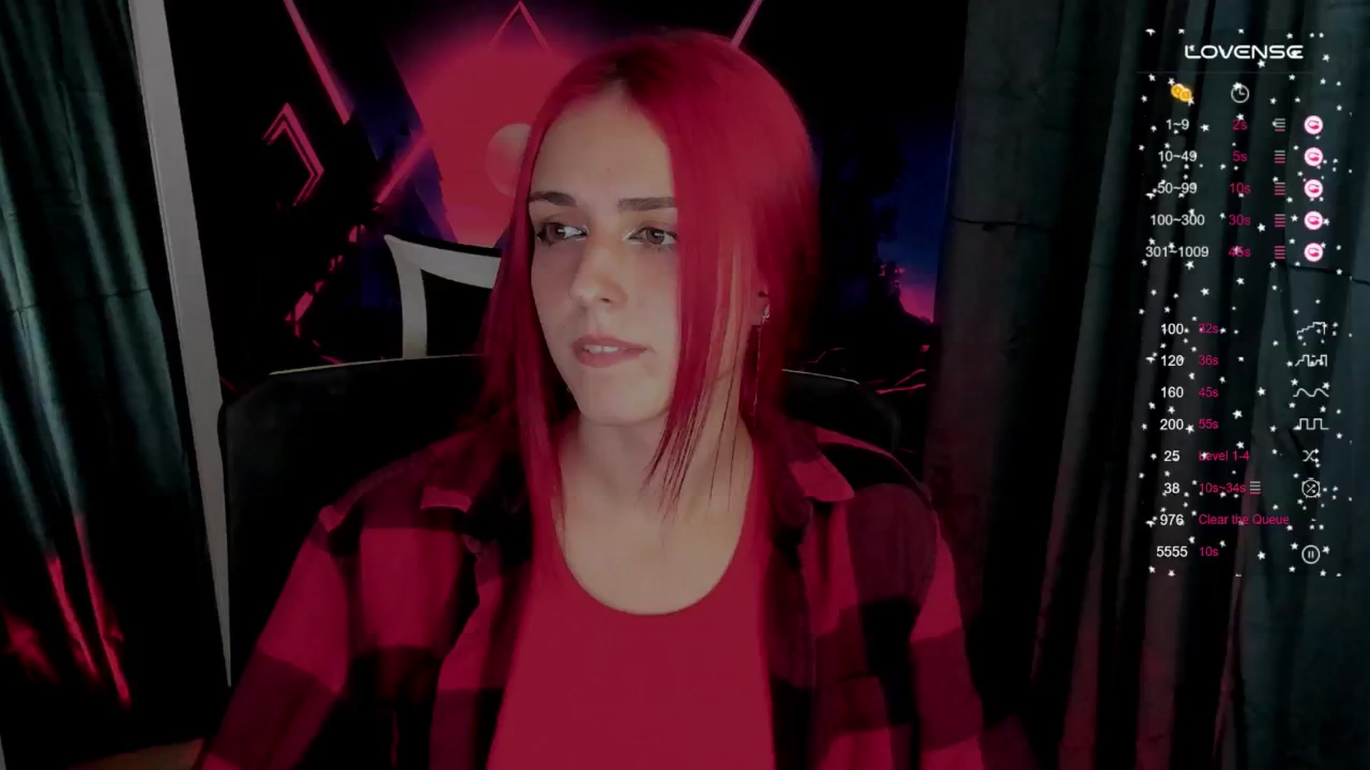 Gallery image thumbnail from Lurenn's myfreecams stream on, 10/06/2024, 11:35 image 1 of 20