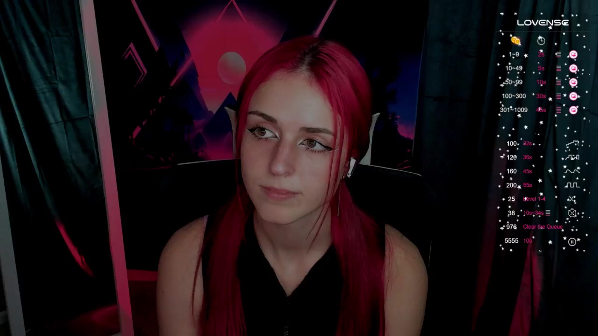 Gallery image thumbnail from Lurenn's myfreecams stream on, 10/07/2024, 20:27 image 13 of 20