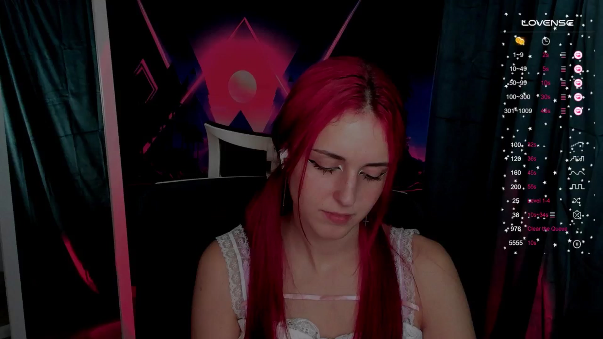 Gallery image thumbnail from Lurenn's myfreecams stream on, 10/07/2024, 23:50 image 4 of 20