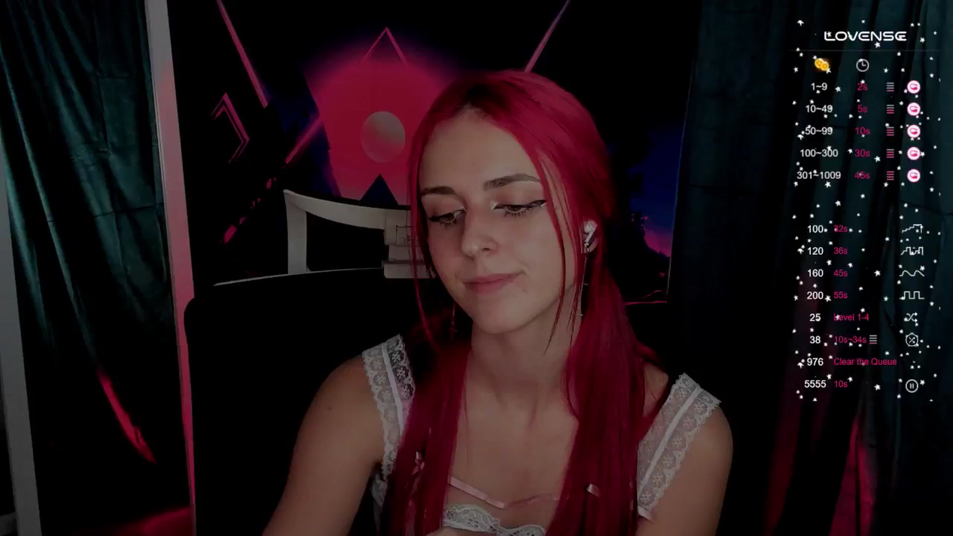 Gallery image thumbnail from Lurenn's myfreecams stream on, 10/07/2024, 23:50 image 16 of 20
