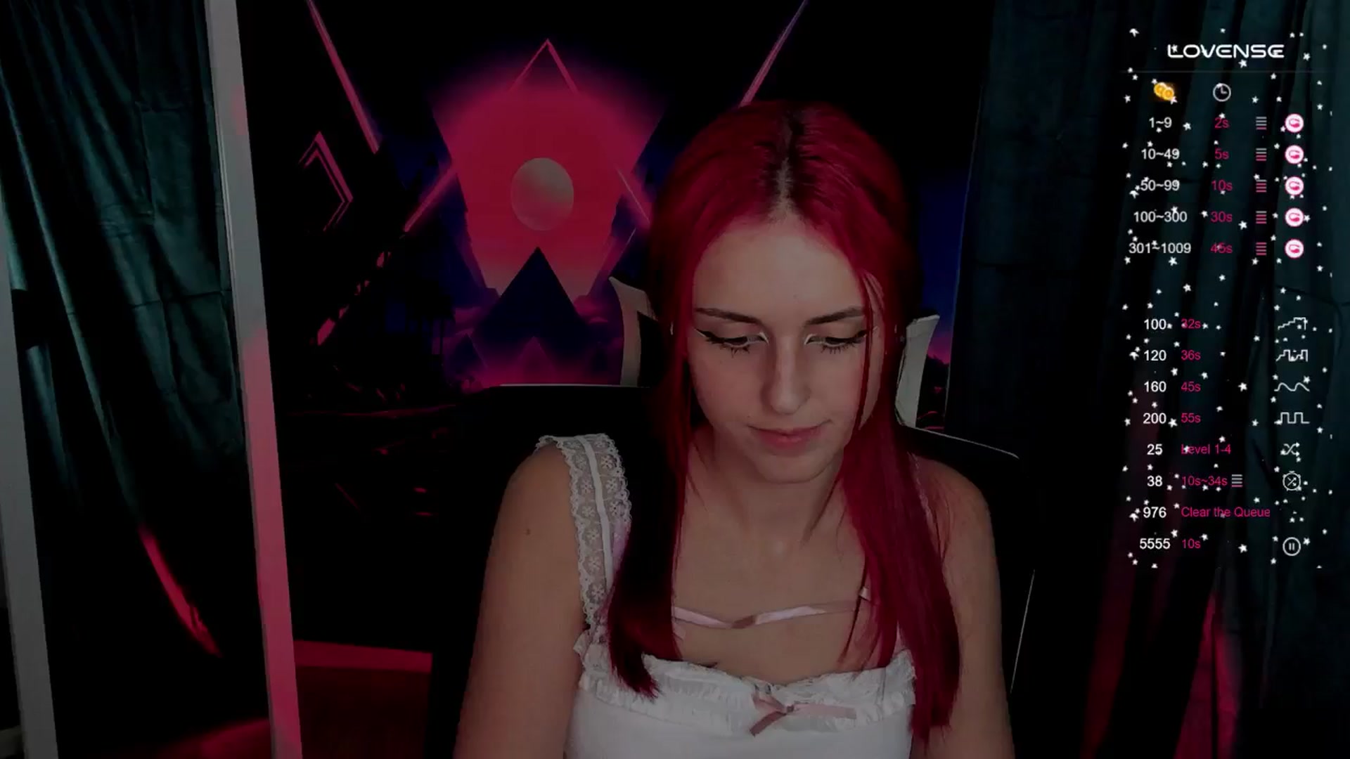 Gallery image thumbnail from Lurenn's myfreecams stream on, 10/08/2024, 01:05 image 3 of 20