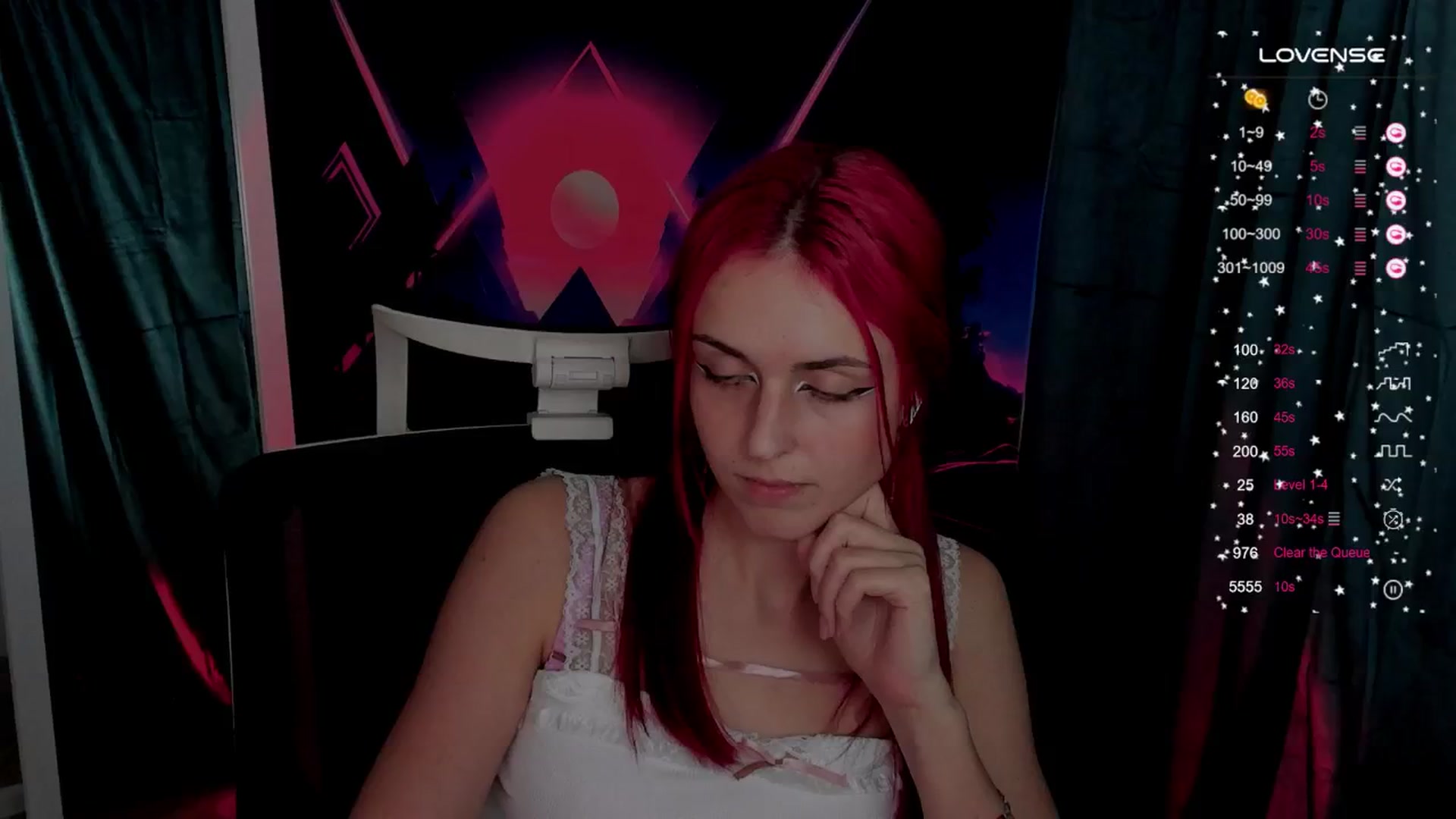 Gallery image thumbnail from Lurenn's myfreecams stream on, 10/08/2024, 01:05 image 11 of 20