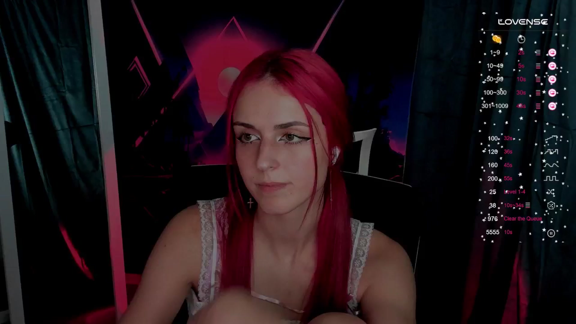 Gallery image thumbnail from Lurenn's myfreecams stream on, 10/08/2024, 01:05 image 9 of 20