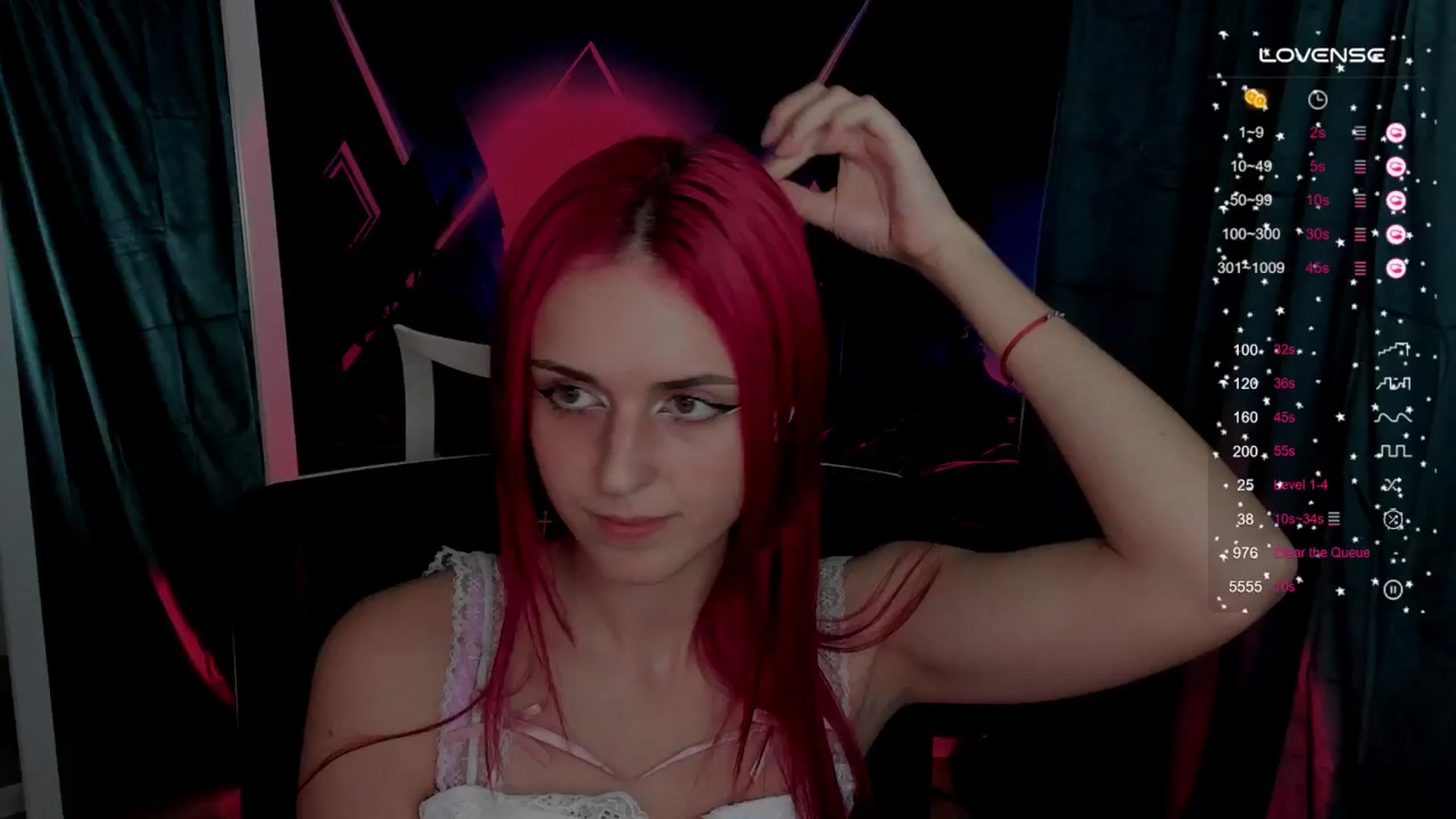 Gallery image thumbnail from Lurenn's myfreecams stream on, 10/08/2024, 01:05 image 16 of 20