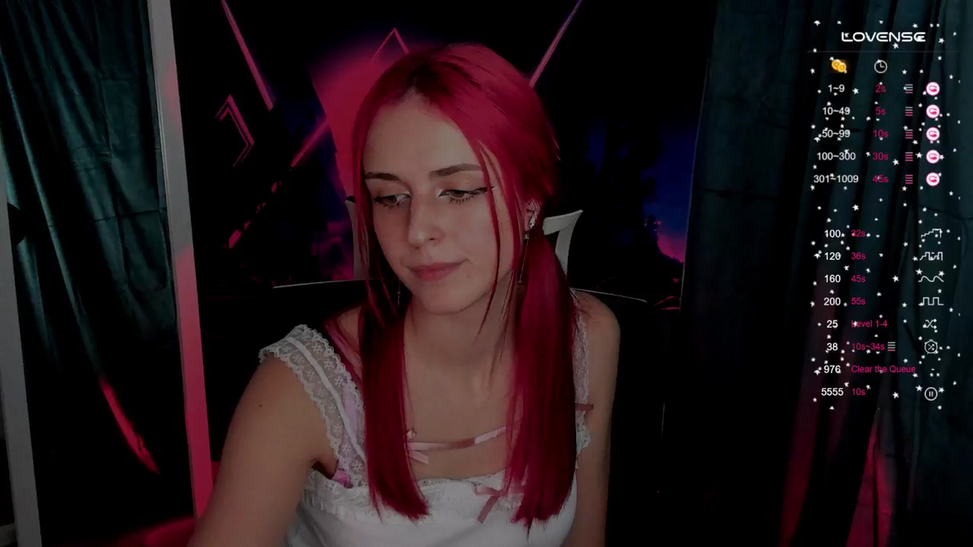 Gallery image thumbnail from Lurenn's myfreecams stream on, 10/08/2024, 01:05 image 6 of 20