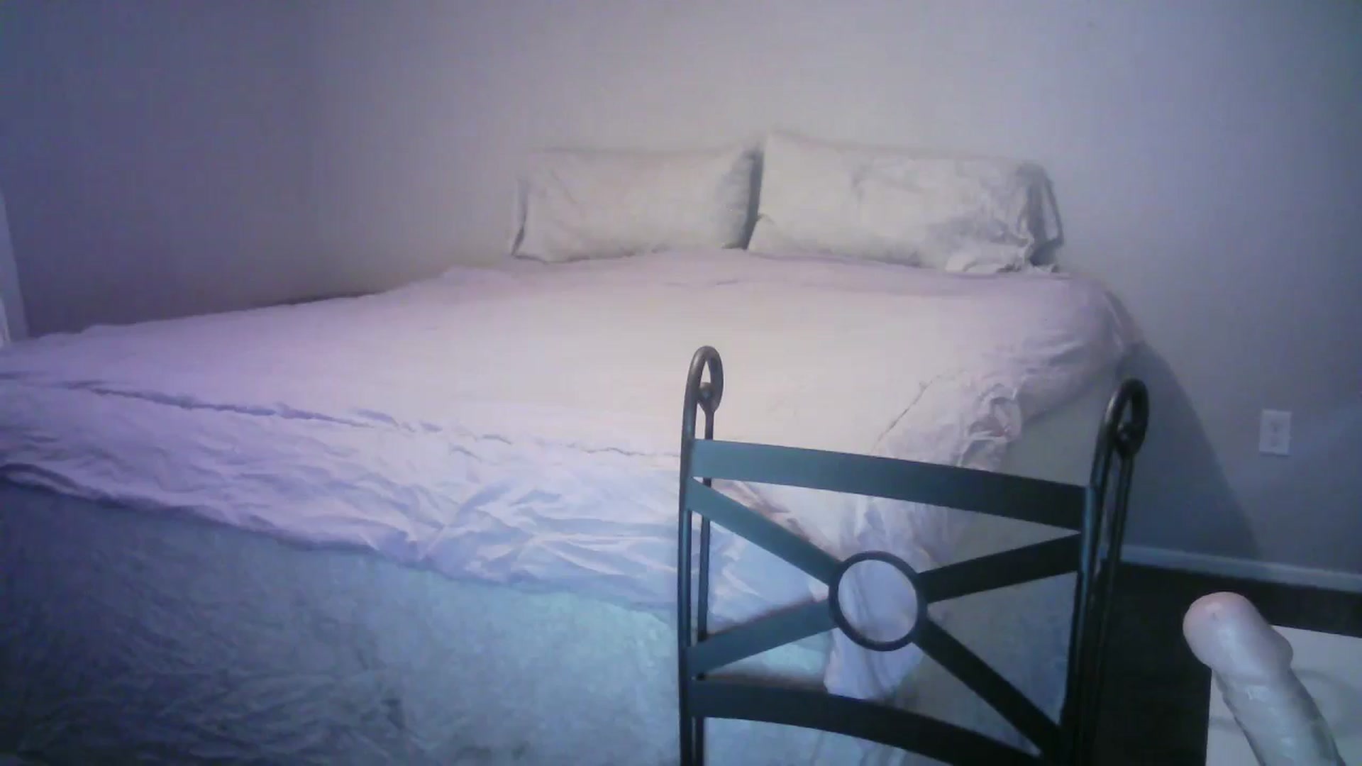 Gallery image thumbnail from LusciousLindz's myfreecams stream on, 10/15/2023, 17:34 image 10 of 20