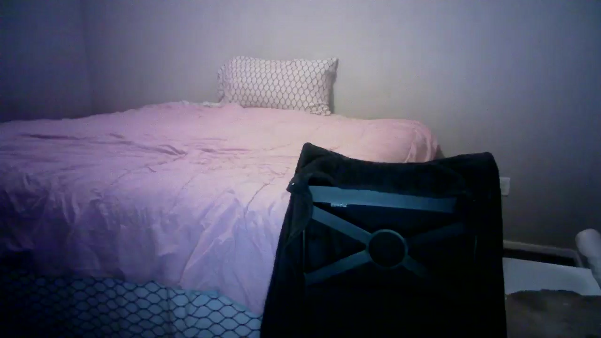 Gallery image thumbnail from LusciousLindz's myfreecams stream on, 08/26/2024, 03:57 image 13 of 20