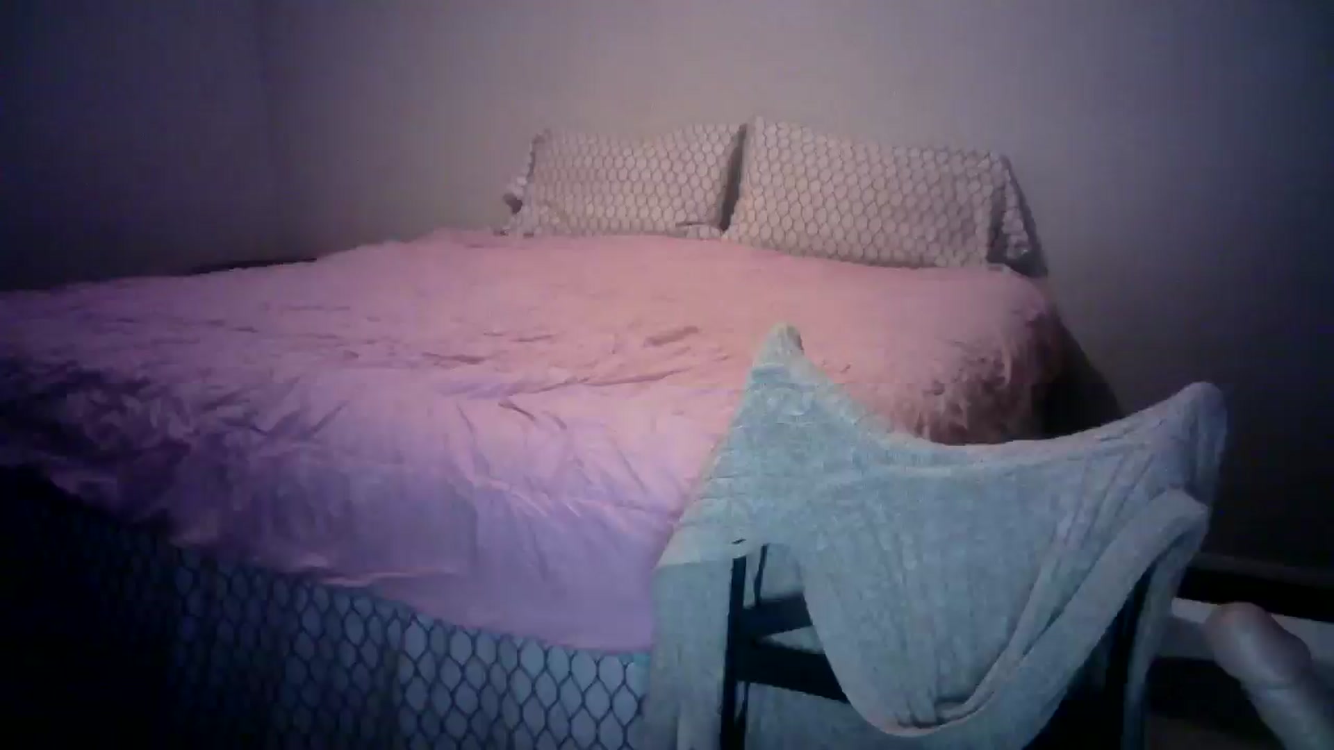 Gallery image thumbnail from LusciousLindz's myfreecams stream on, 11/29/2024, 03:51 image 13 of 20