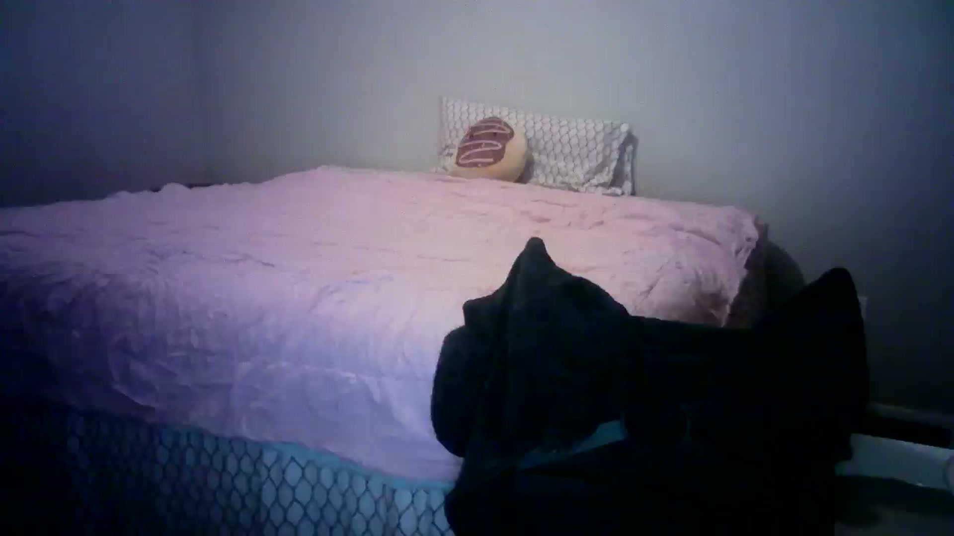 Gallery image thumbnail from LusciousLindz's myfreecams stream on, 12/12/2024, 05:02 image 15 of 20
