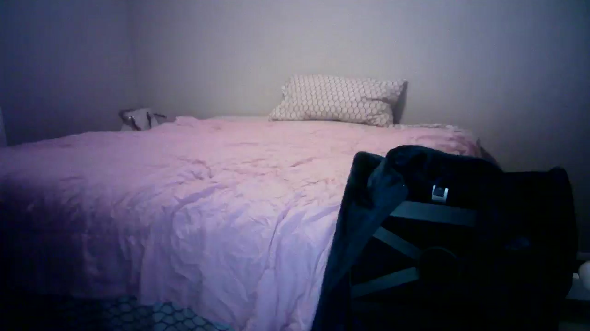 Gallery image thumbnail from LusciousLindz's myfreecams stream on, 12/30/2024, 06:22 image 15 of 20