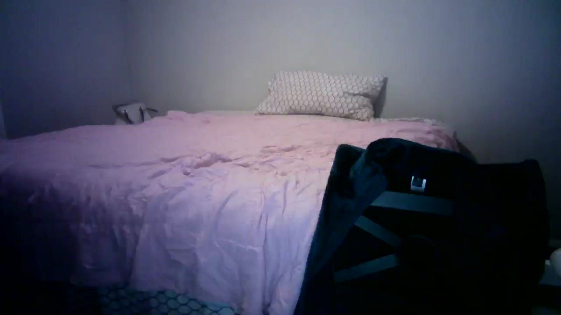 Gallery image thumbnail from LusciousLindz's myfreecams stream on, 12/30/2024, 06:37 image 7 of 20