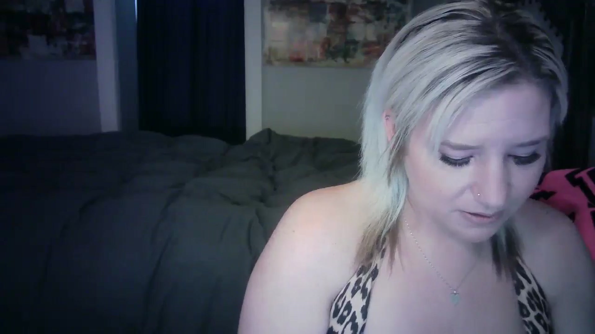 Gallery image thumbnail from LusciousLindz's myfreecams stream on, 04/30/2025, 17:45 image 20 of 20