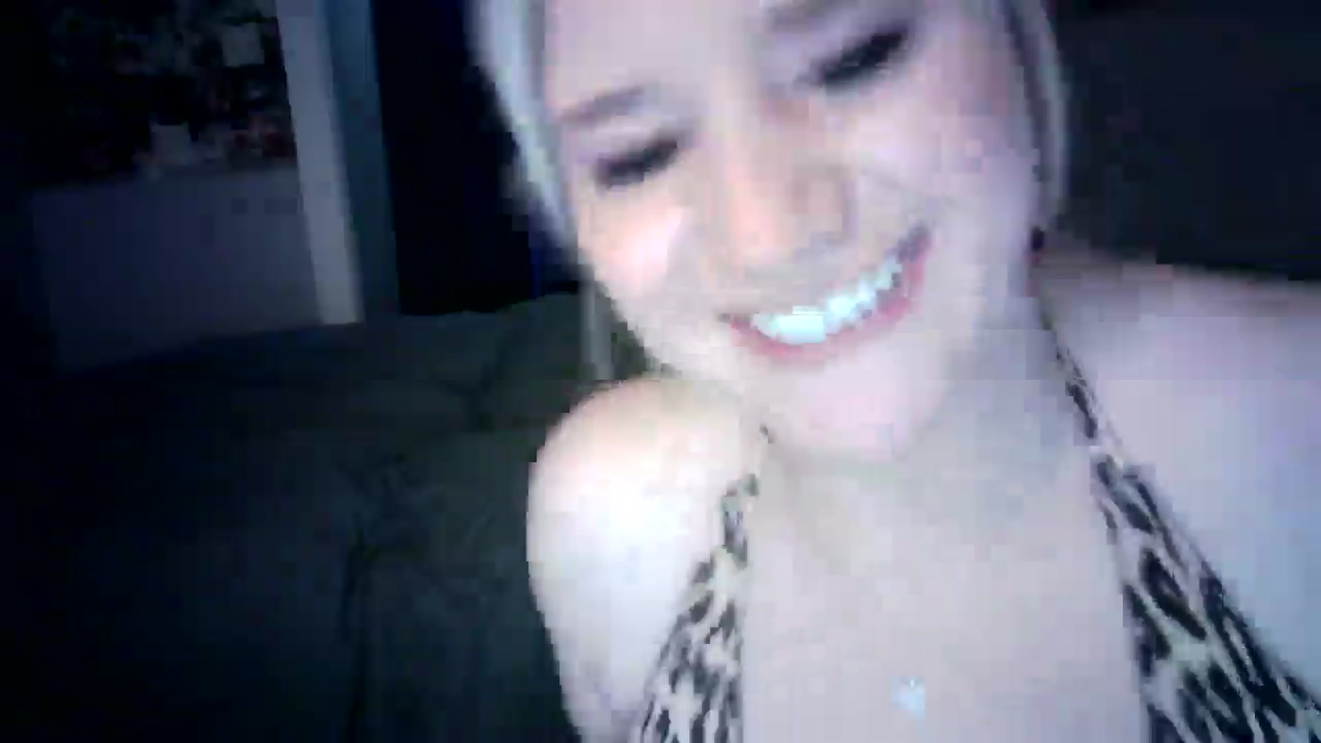 Gallery image thumbnail from LusciousLindz's myfreecams stream on, 05/16/2025, 18:44 image 7 of 20