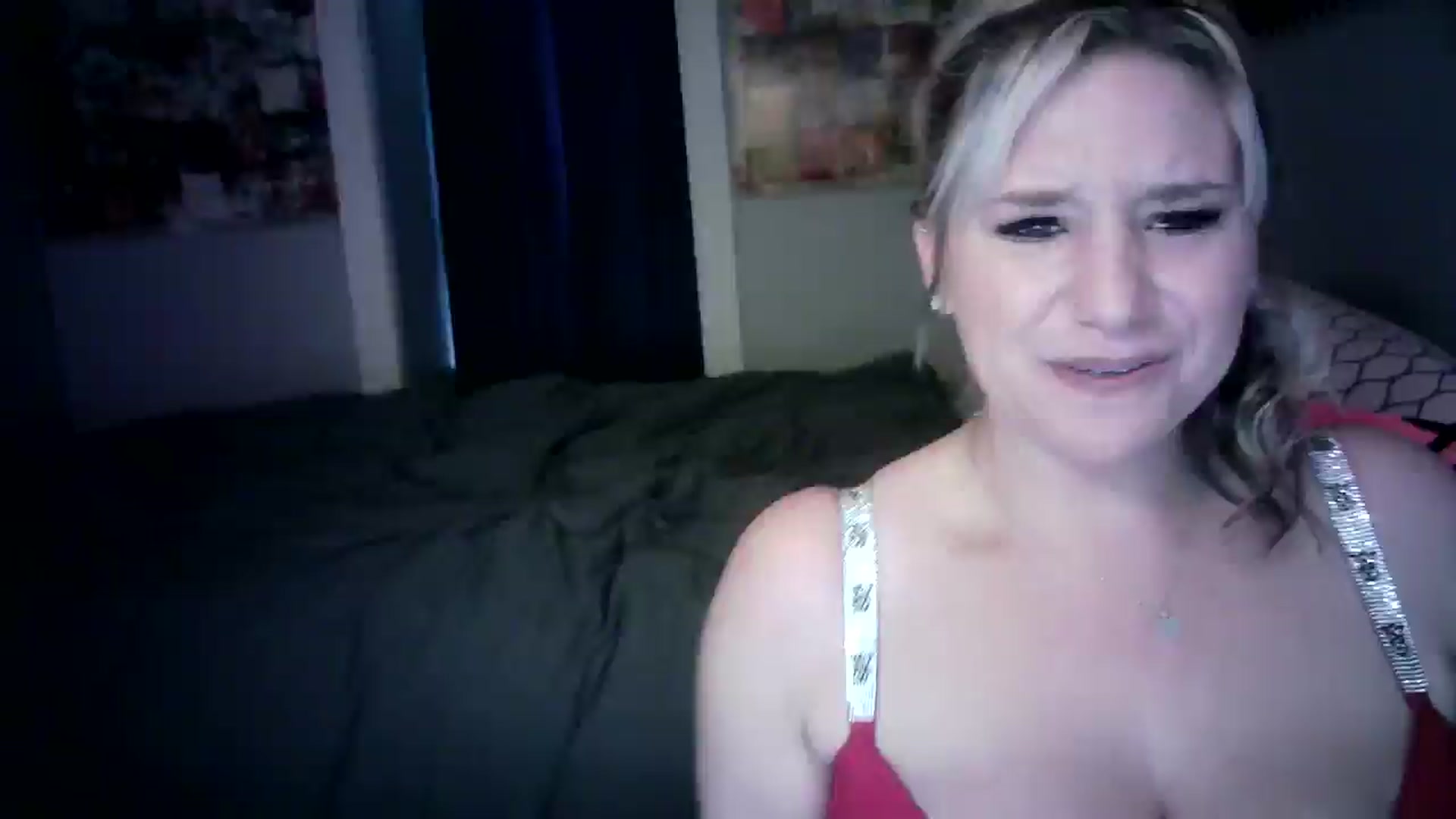 Gallery image thumbnail from LusciousLindz's myfreecams stream on, 05/20/2025, 15:33 image 1 of 20