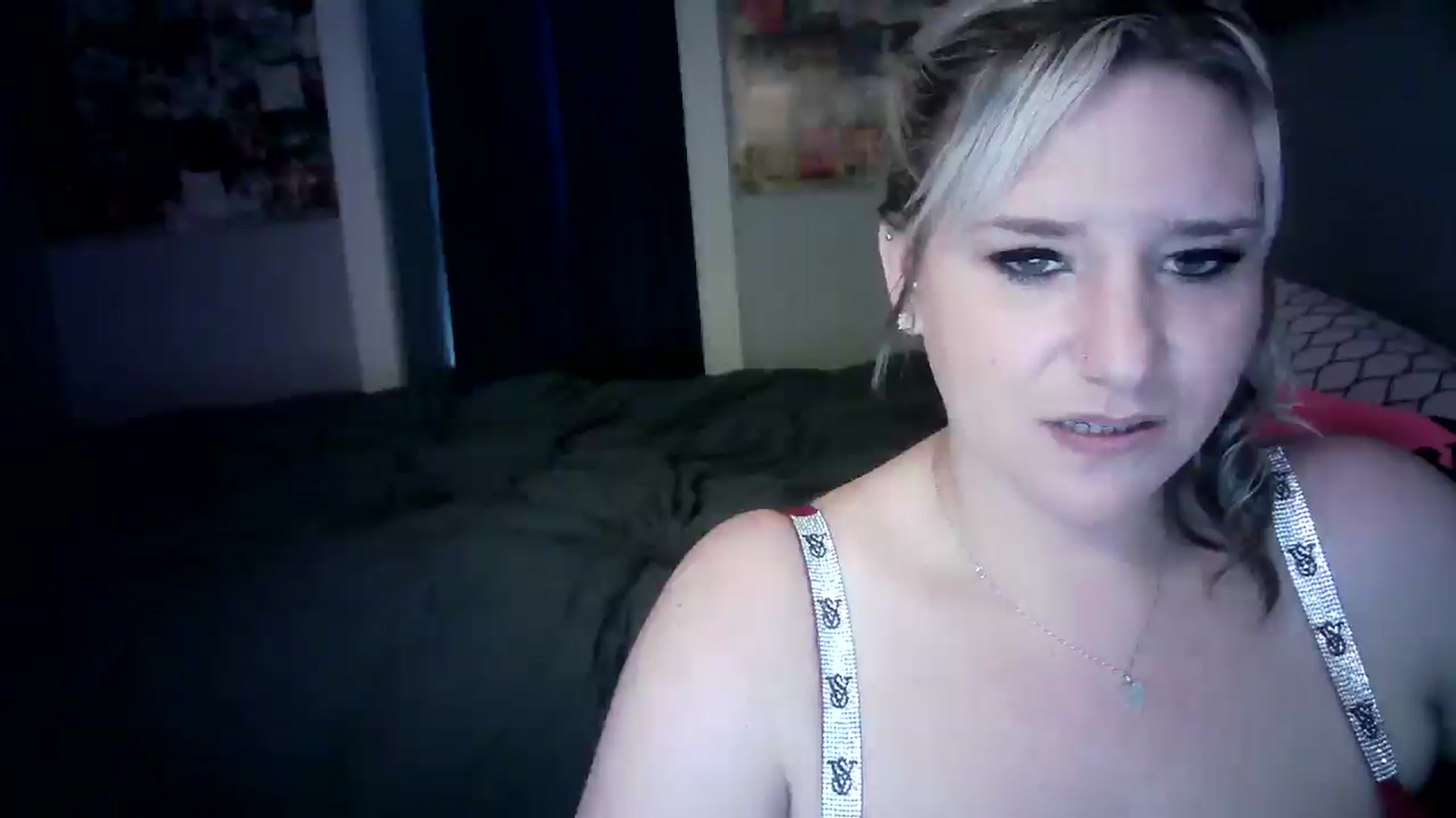 Gallery image thumbnail from LusciousLindz's myfreecams stream on, 05/20/2025, 15:33 image 20 of 20