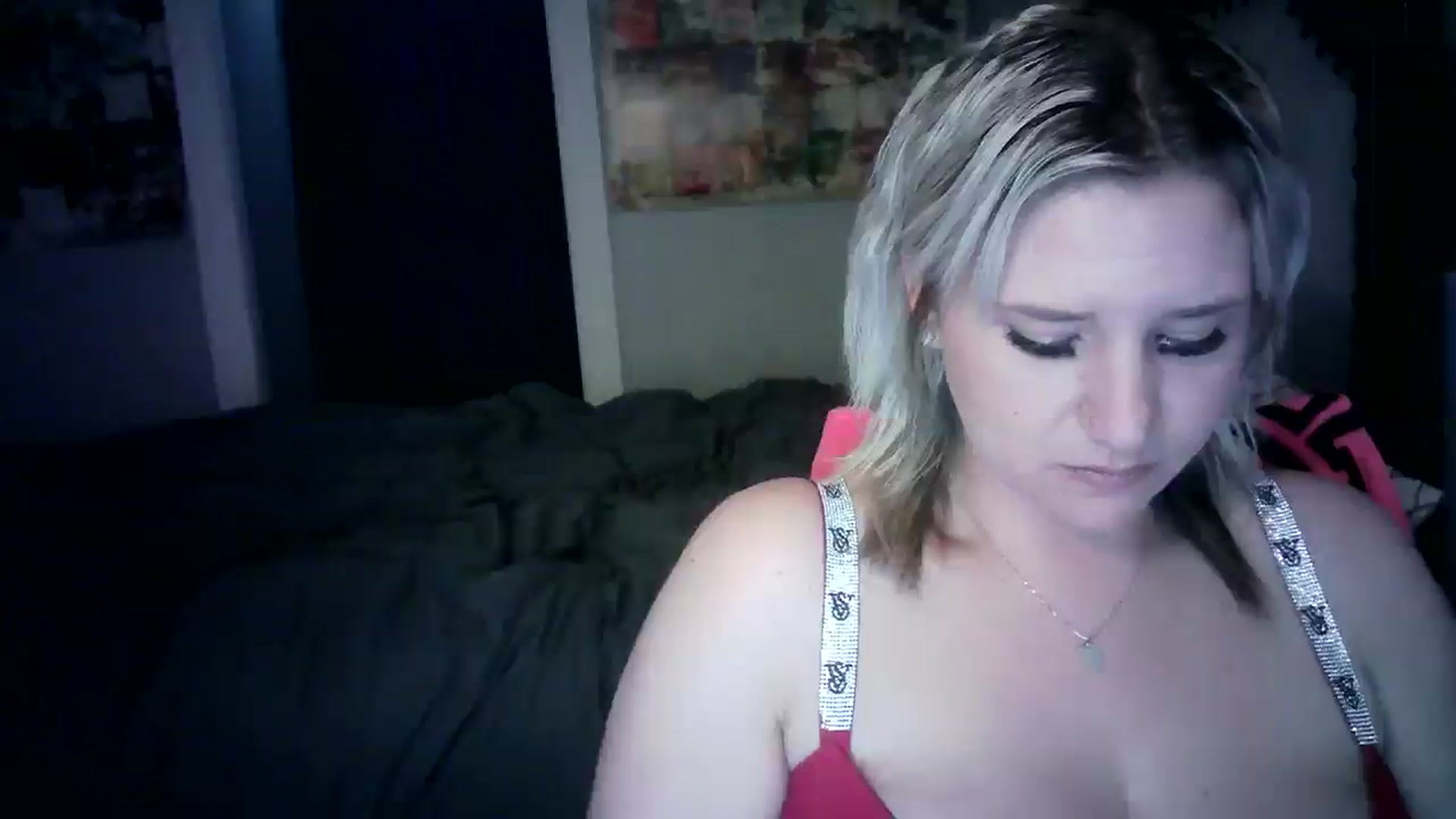 Gallery image thumbnail from LusciousLindz's myfreecams stream on, 05/27/2025, 17:48 image 7 of 20