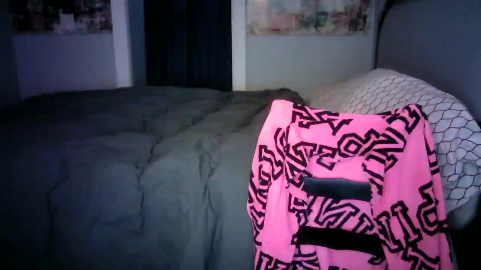 Gallery image thumbnail from LusciousLindz's myfreecams stream on, 06/13/2025, 16:46 image 4 of 20