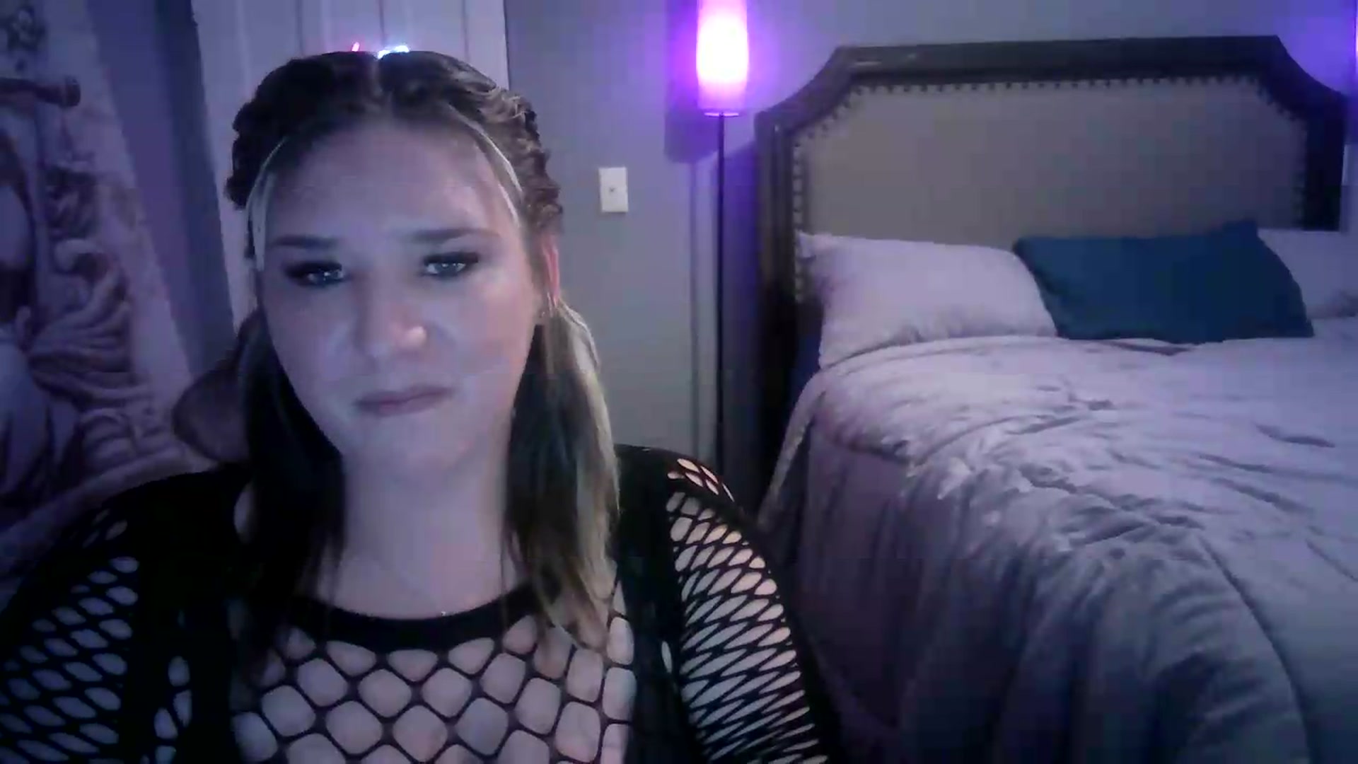 Gallery image thumbnail from LusciousLindz's myfreecams stream on, 06/11/2026, 15:35 image 5 of 20