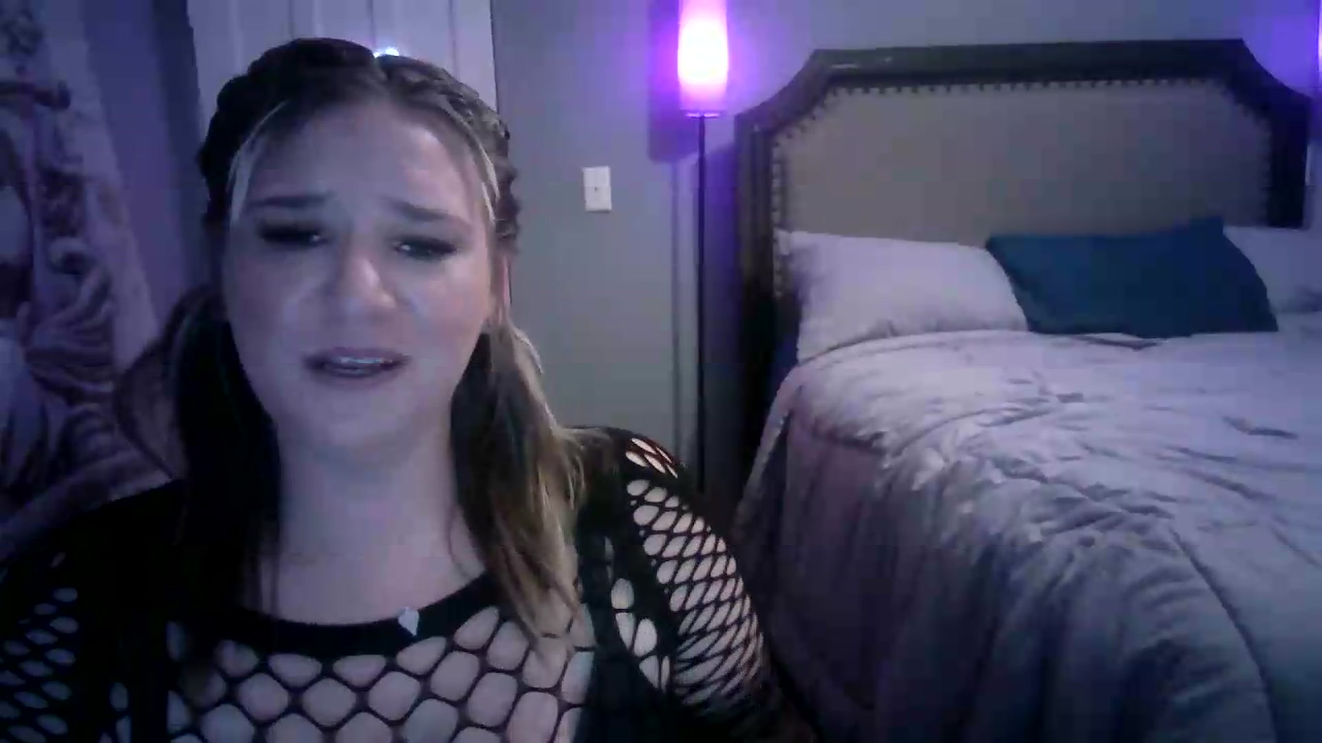 Gallery image thumbnail from LusciousLindz's myfreecams stream on, 06/11/2026, 15:35 image 10 of 20