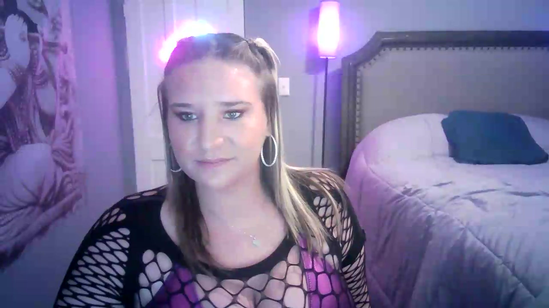 Gallery image thumbnail from LusciousLindz's myfreecams stream on, 07/06/2026, 19:42 image 5 of 20