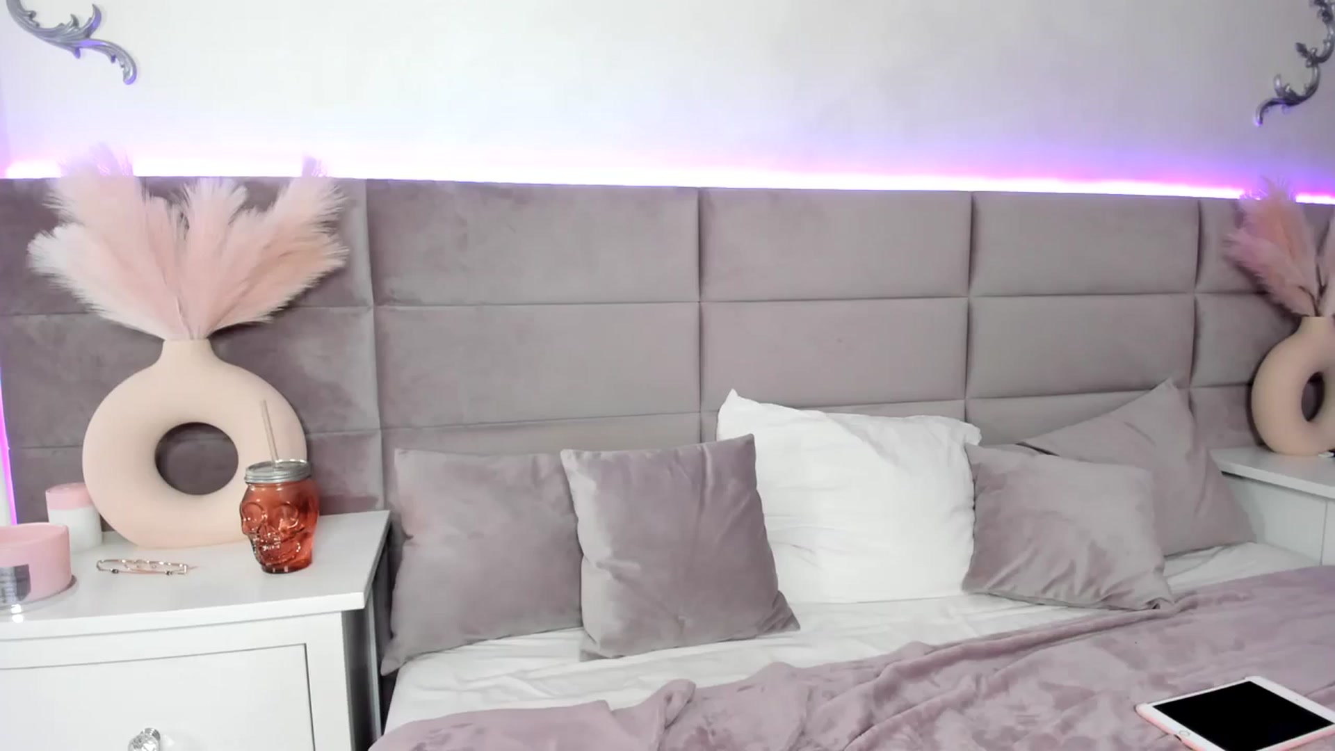 Gallery image thumbnail from Lusi_lu28's myfreecams stream on, 11/30/2023, 05:18 image 19 of 20