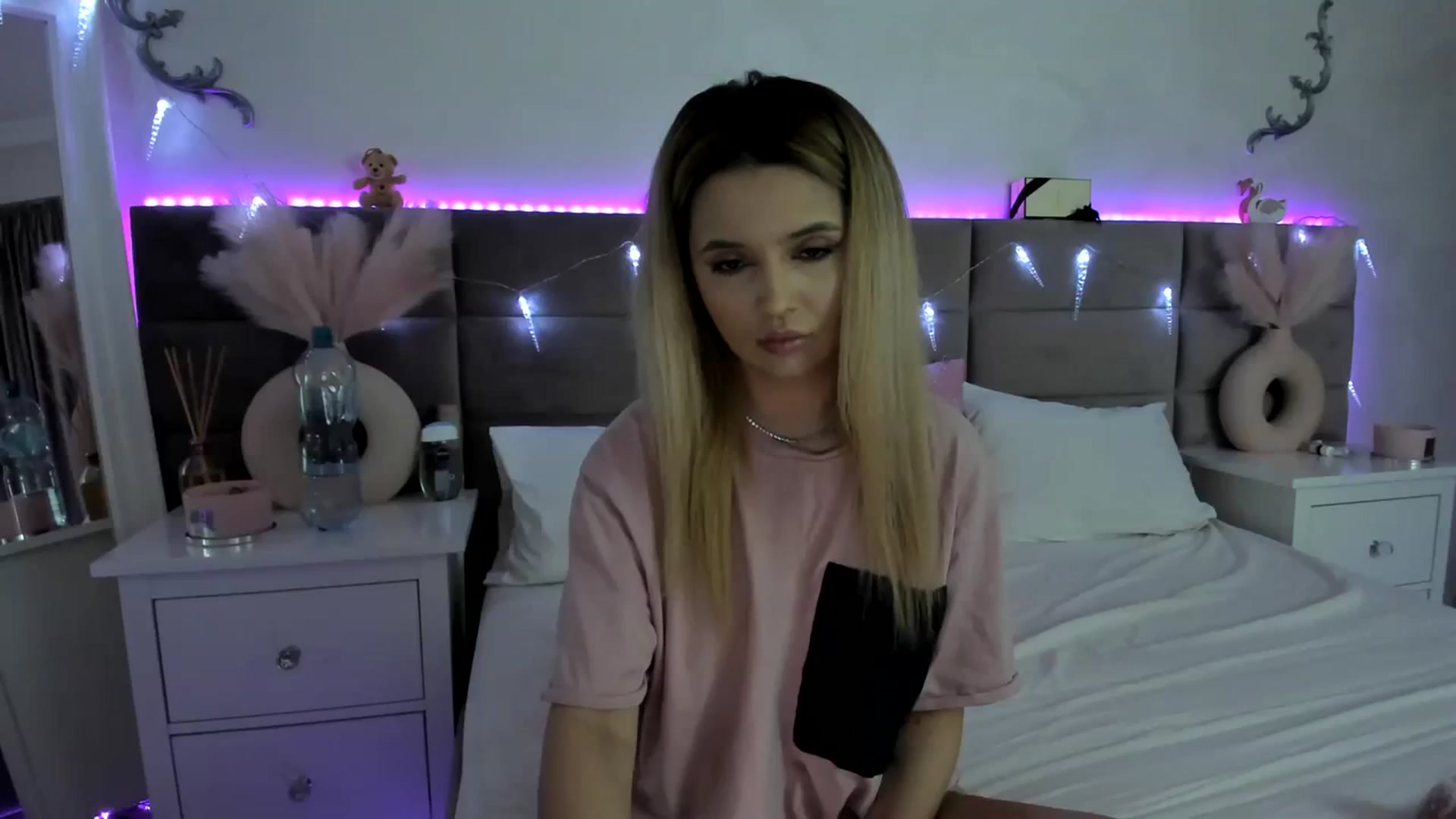 Gallery image thumbnail from Lusi_lu28's myfreecams stream on, 01/26/2024, 06:02 image 1 of 20