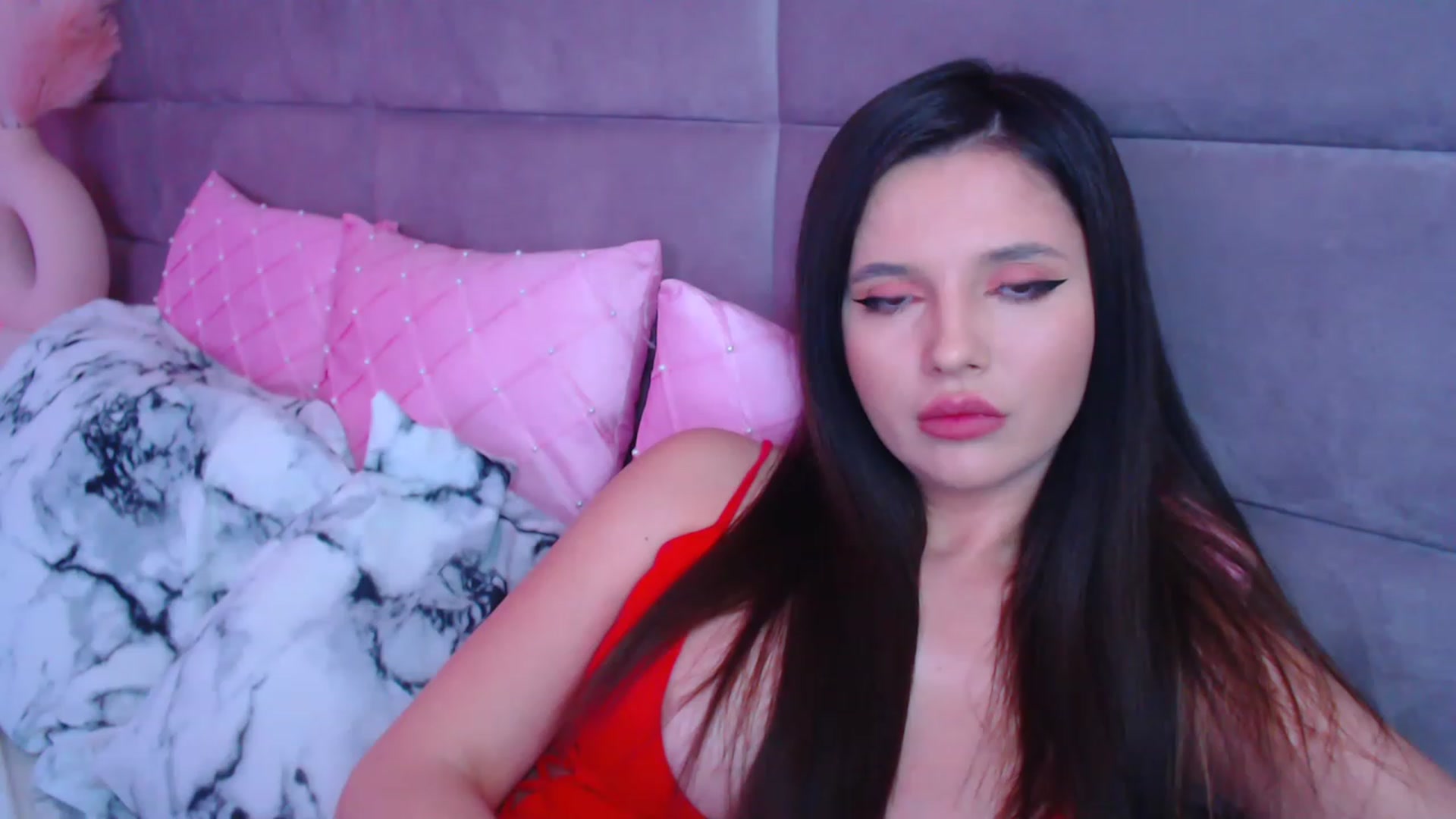 Gallery image thumbnail from Lusianne's myfreecams stream on, 05/09/2023, 06:36 image 16 of 20