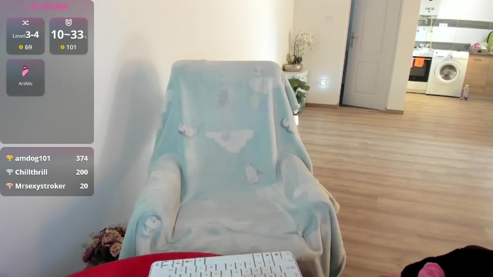 Gallery image thumbnail from Lust4Jen's myfreecams stream on, 08/19/2025, 08:23 image 7 of 20