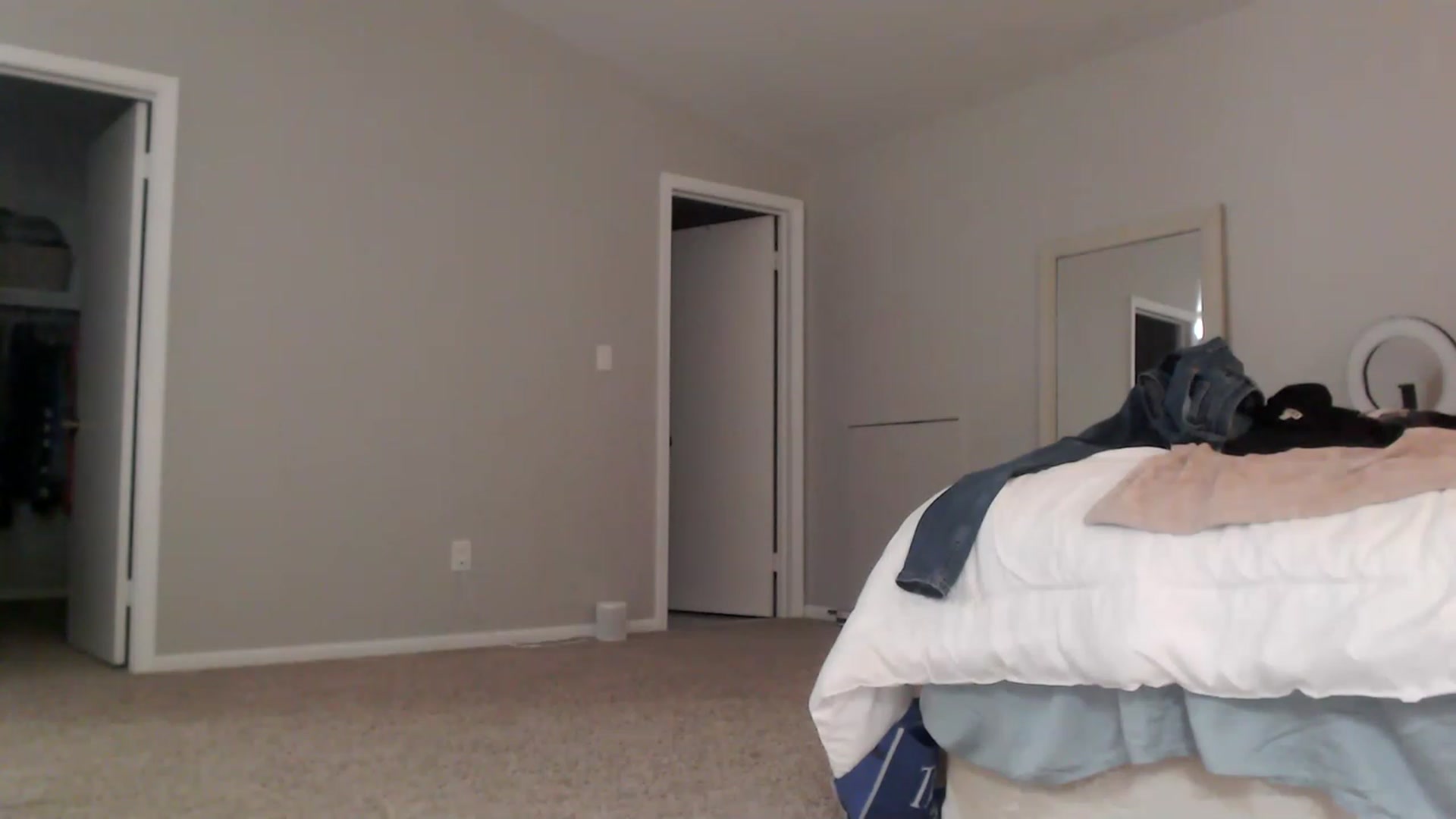 Gallery image thumbnail from Lust_4_Life's myfreecams stream on, 11/16/2022, 08:08 image 14 of 20