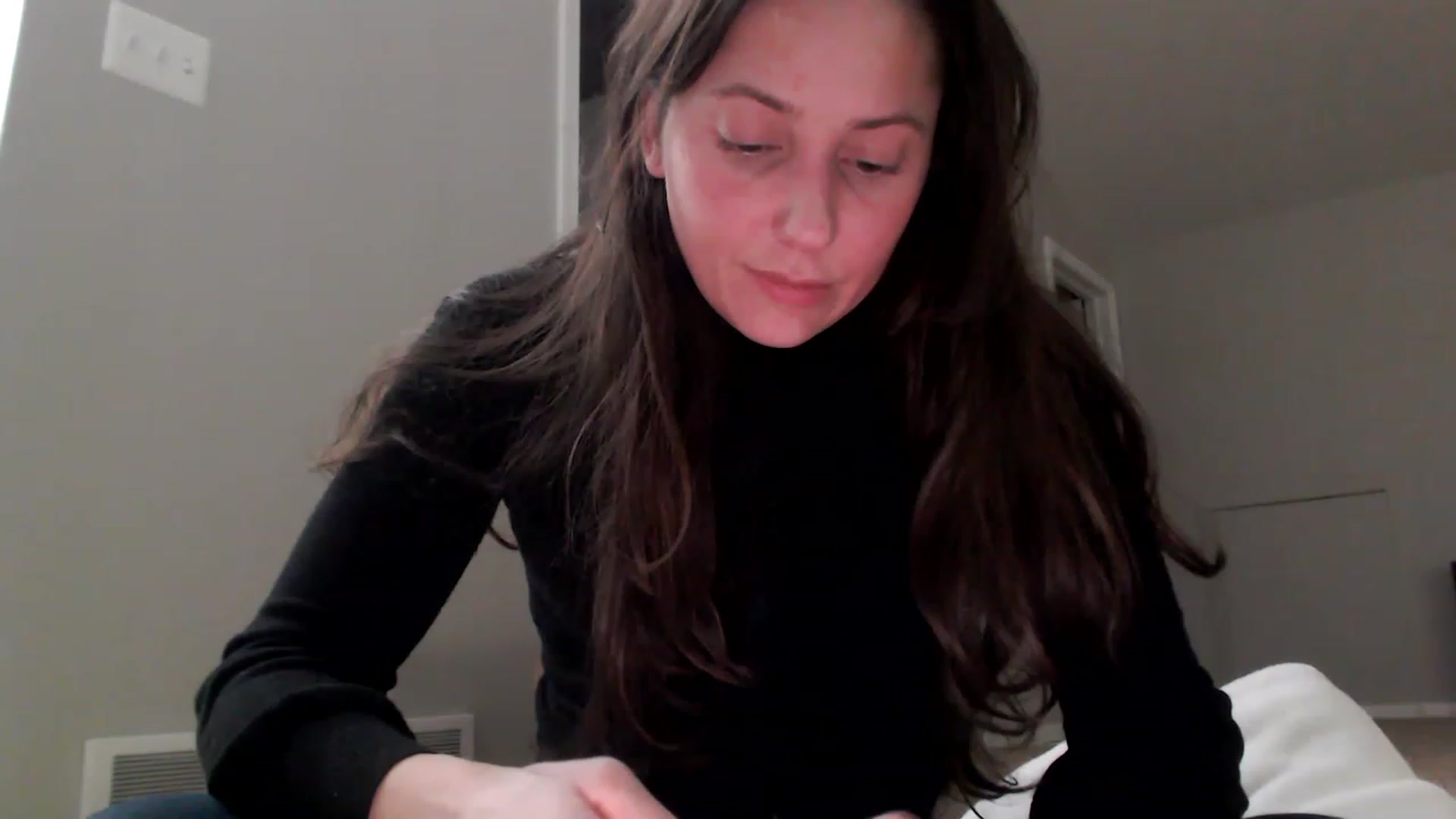 Gallery image thumbnail from Lust_4_Life's myfreecams stream on, 11/20/2022, 23:13 image 19 of 20