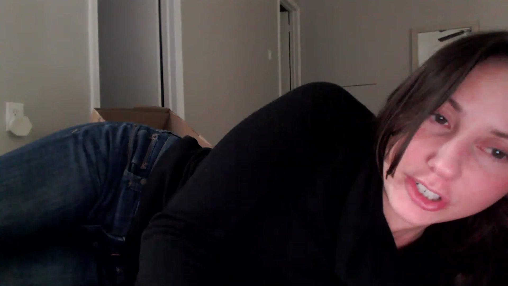 Gallery image thumbnail from Lust_4_Life's myfreecams stream on, 11/20/2022, 23:13 image 8 of 20