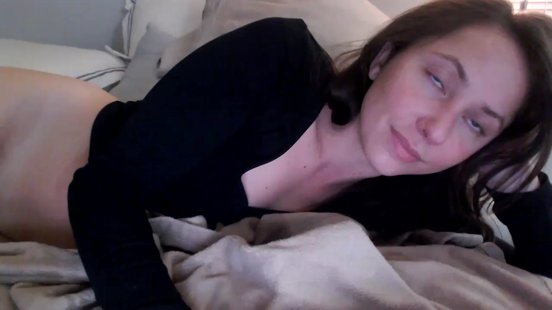 Gallery image thumbnail from Lust_4_Life's myfreecams stream on, 12/02/2022, 02:23 image 9 of 20