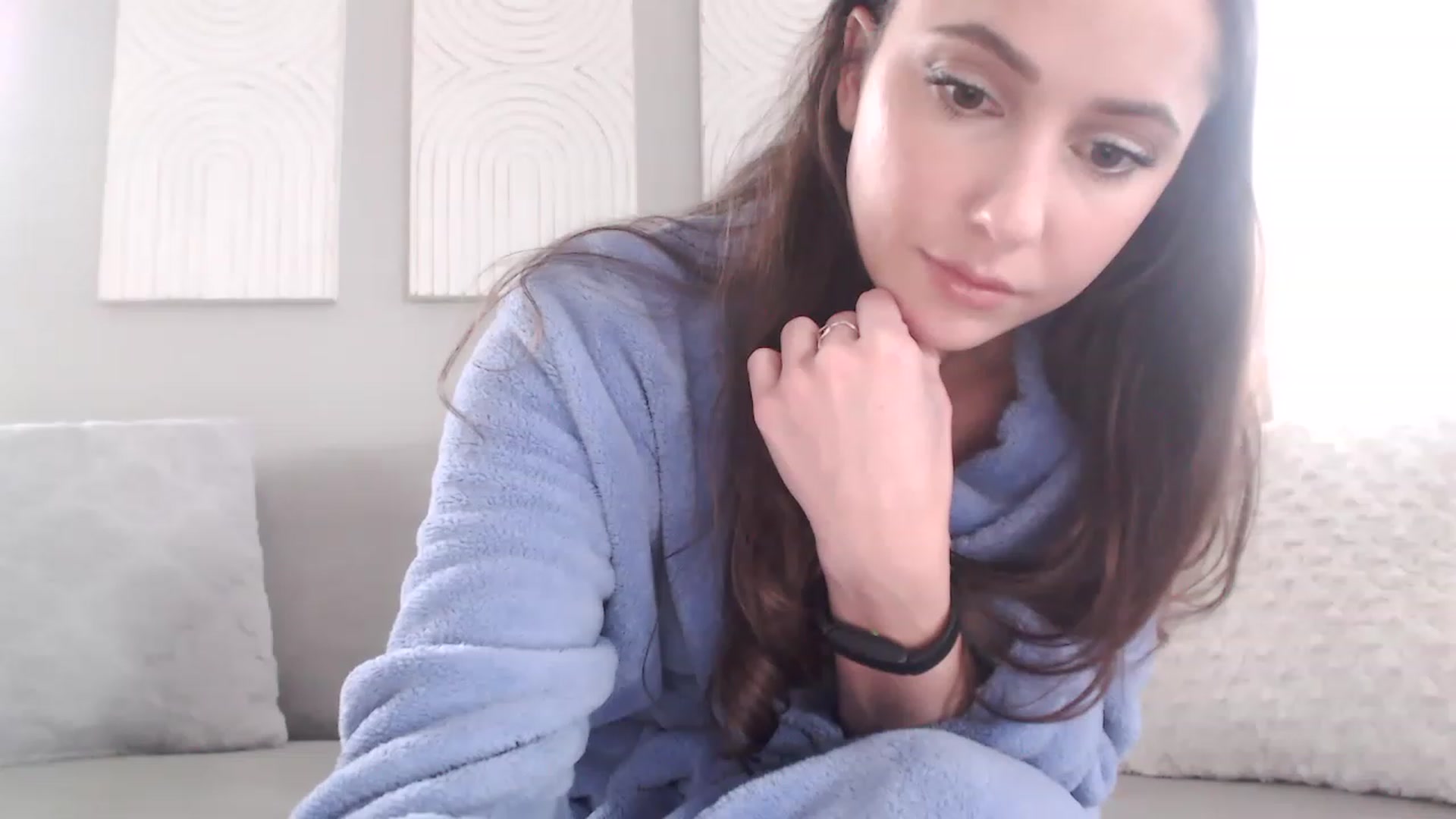 Gallery image thumbnail from Lust_4_Life's myfreecams stream on, 12/02/2022, 17:23 image 2 of 20