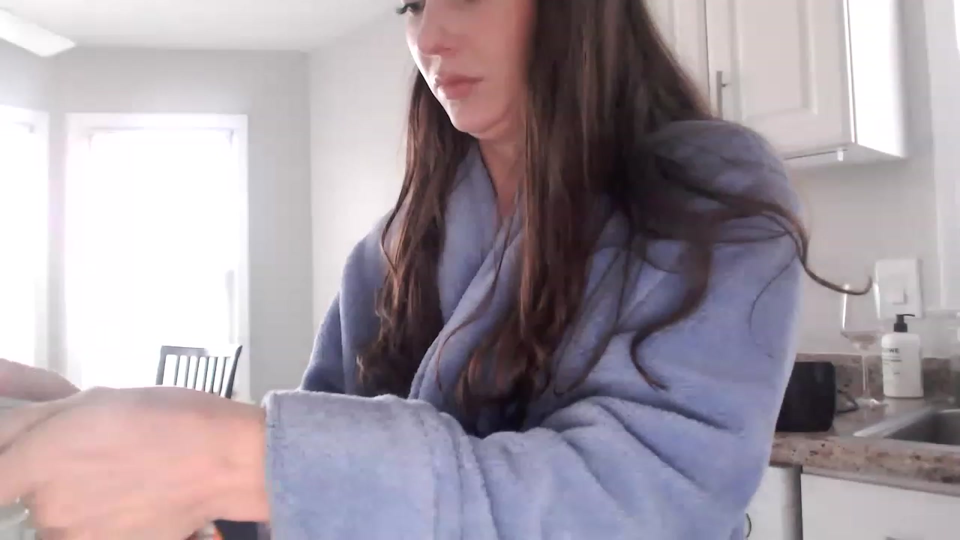 Gallery image thumbnail from Lust_4_Life's myfreecams stream on, 12/02/2022, 20:03 image 12 of 20