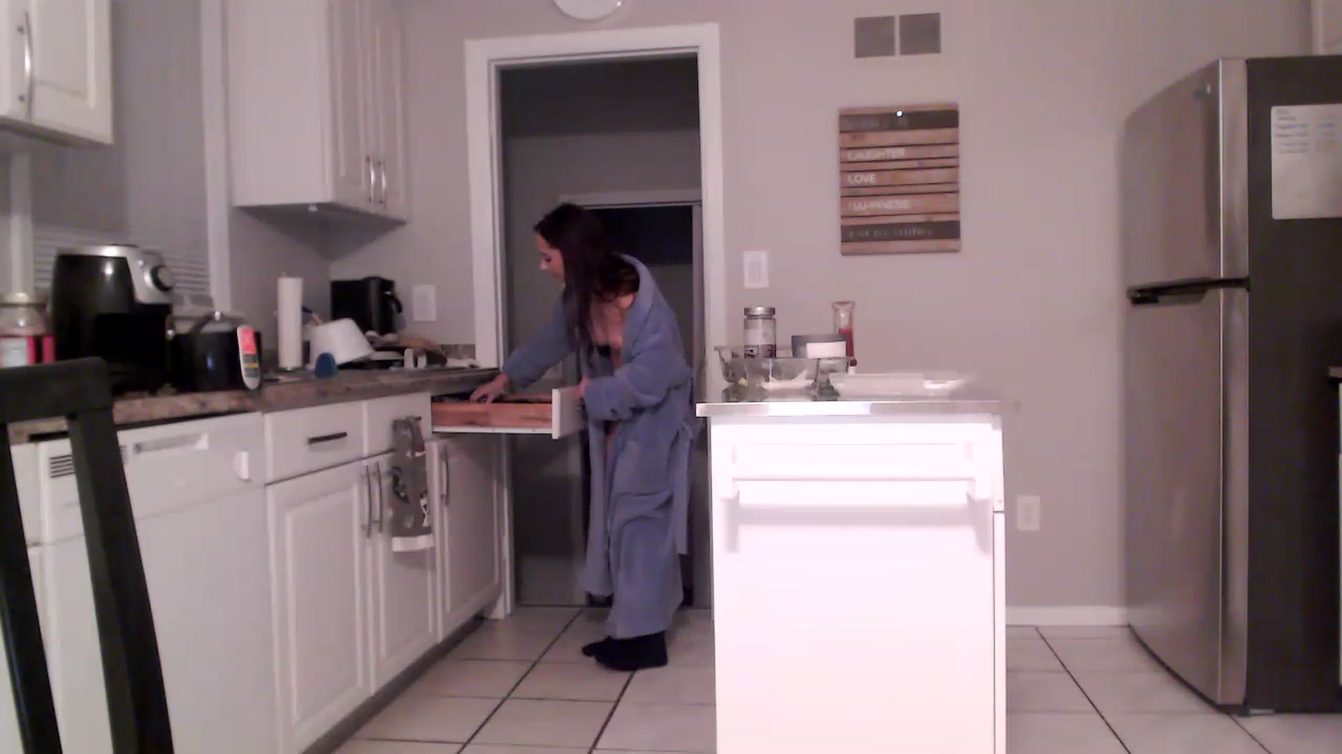 Gallery image thumbnail from Lust_4_Life's myfreecams stream on, 12/05/2022, 23:16 image 14 of 20