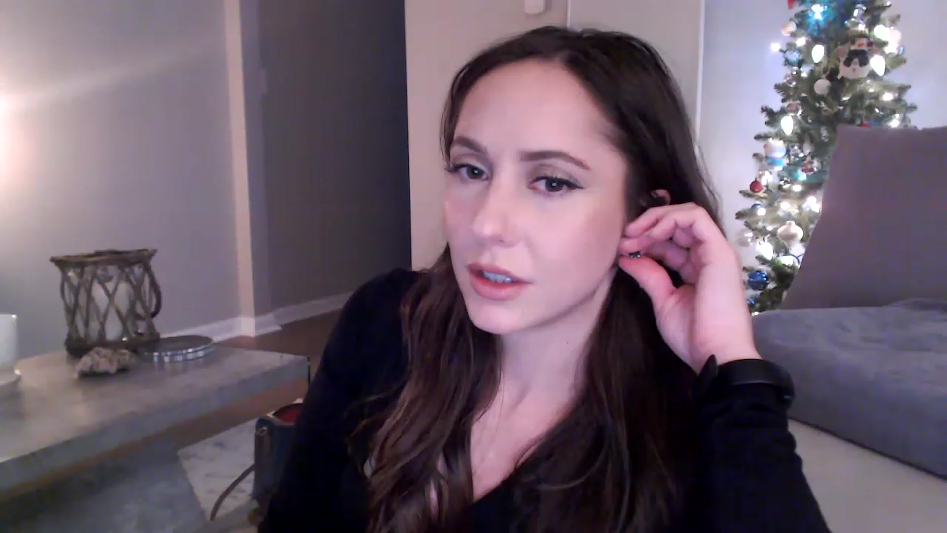 Gallery image thumbnail from Lust_4_Life's myfreecams stream on, 12/06/2022, 21:31 image 19 of 20
