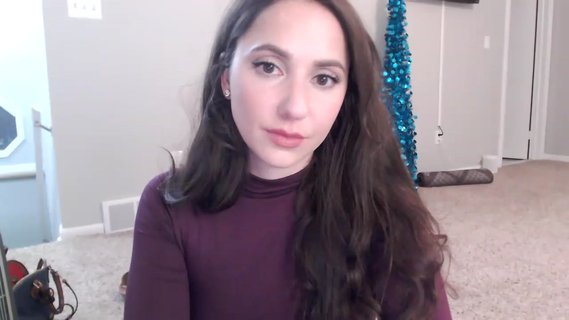 Gallery image thumbnail from Lust_4_Life's myfreecams stream on, 12/07/2022, 22:40 image 3 of 20