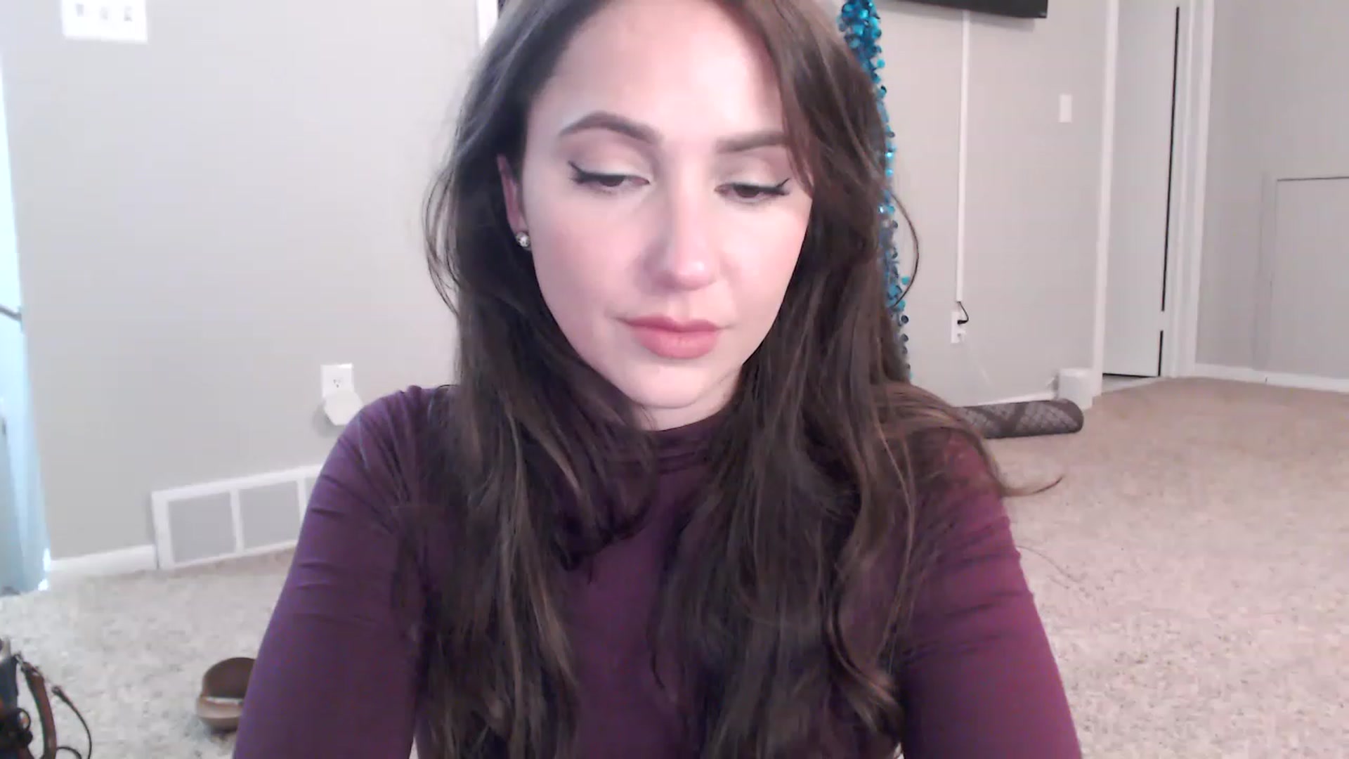 Gallery image thumbnail from Lust_4_Life's myfreecams stream on, 12/07/2022, 22:40 image 1 of 20