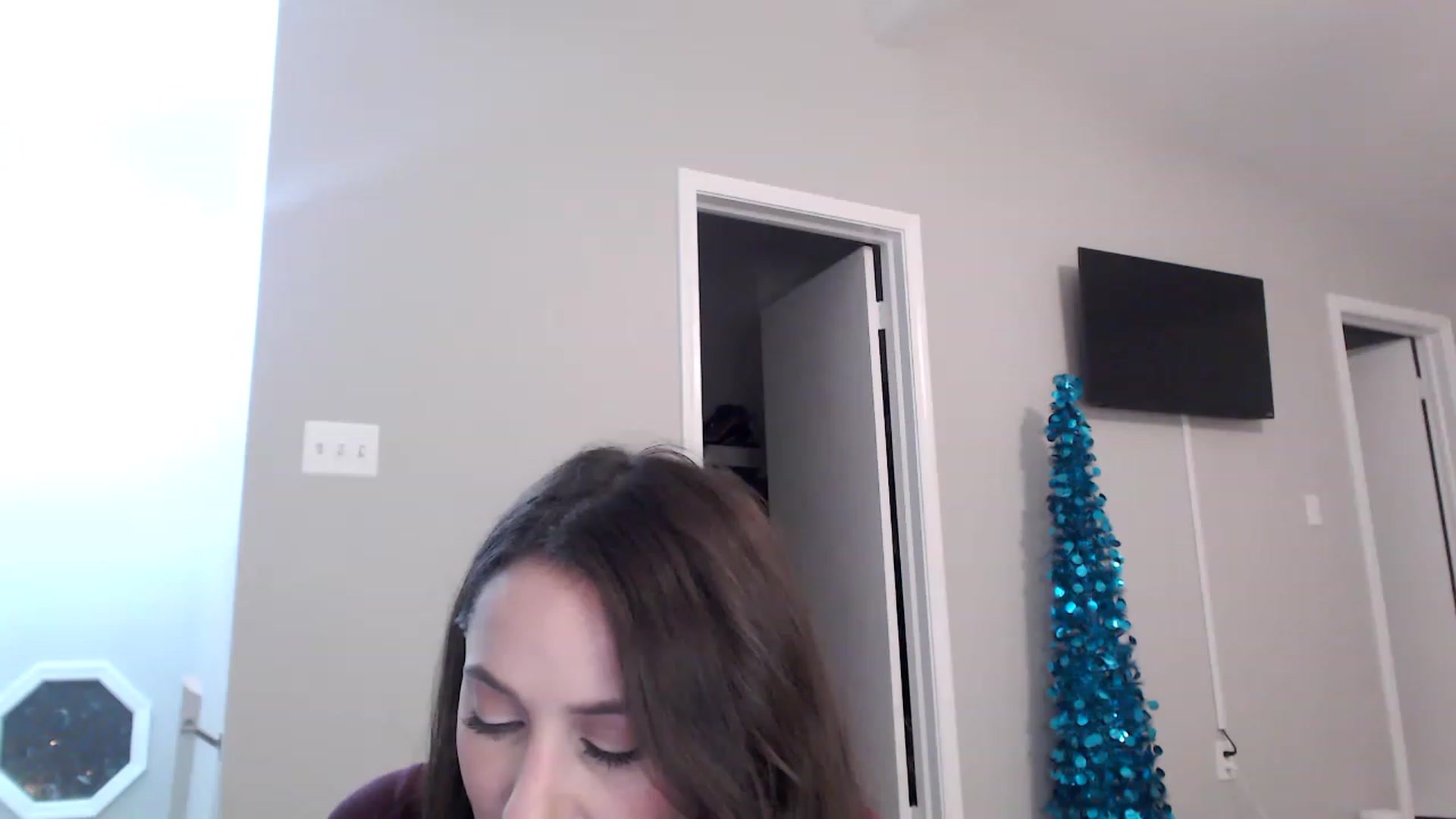 Gallery image thumbnail from Lust_4_Life's myfreecams stream on, 12/07/2022, 22:40 image 9 of 20