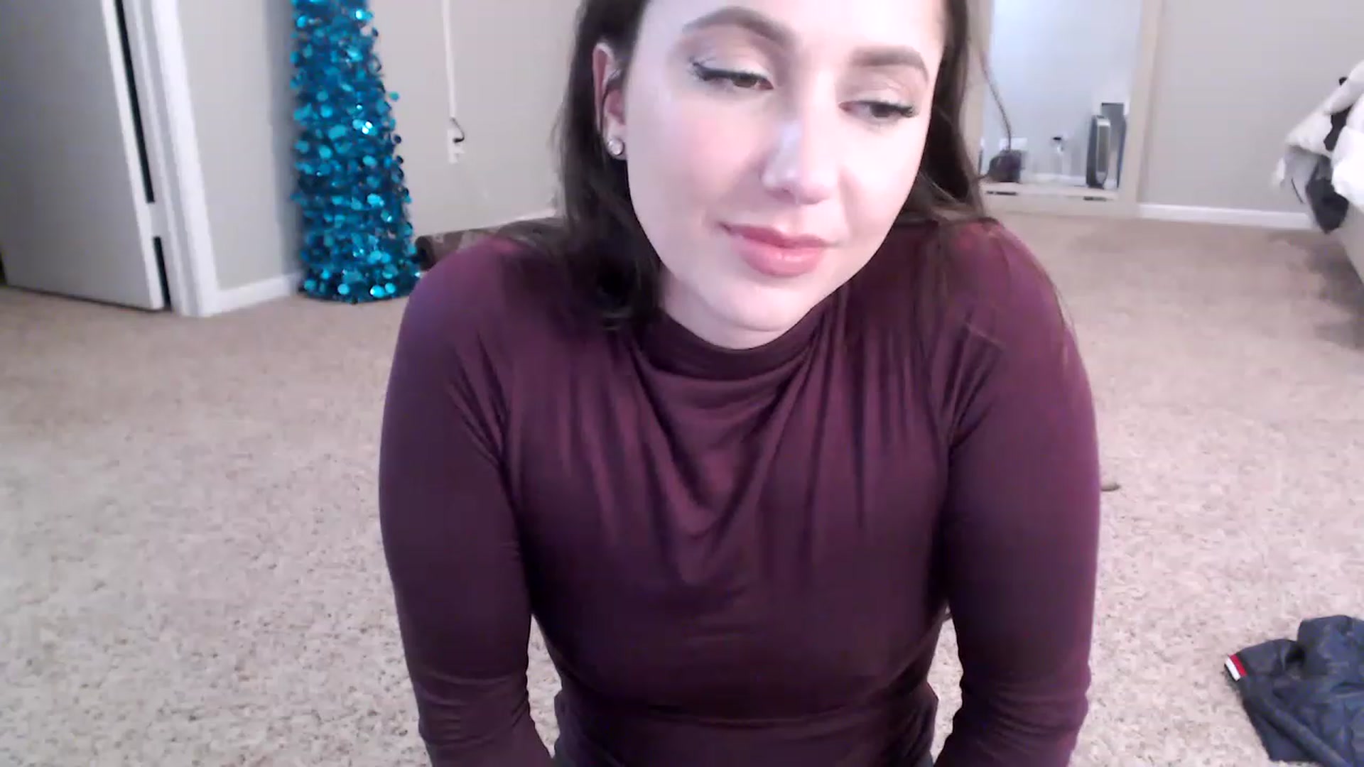 Gallery image thumbnail from Lust_4_Life's myfreecams stream on, 12/07/2022, 23:19 image 15 of 20