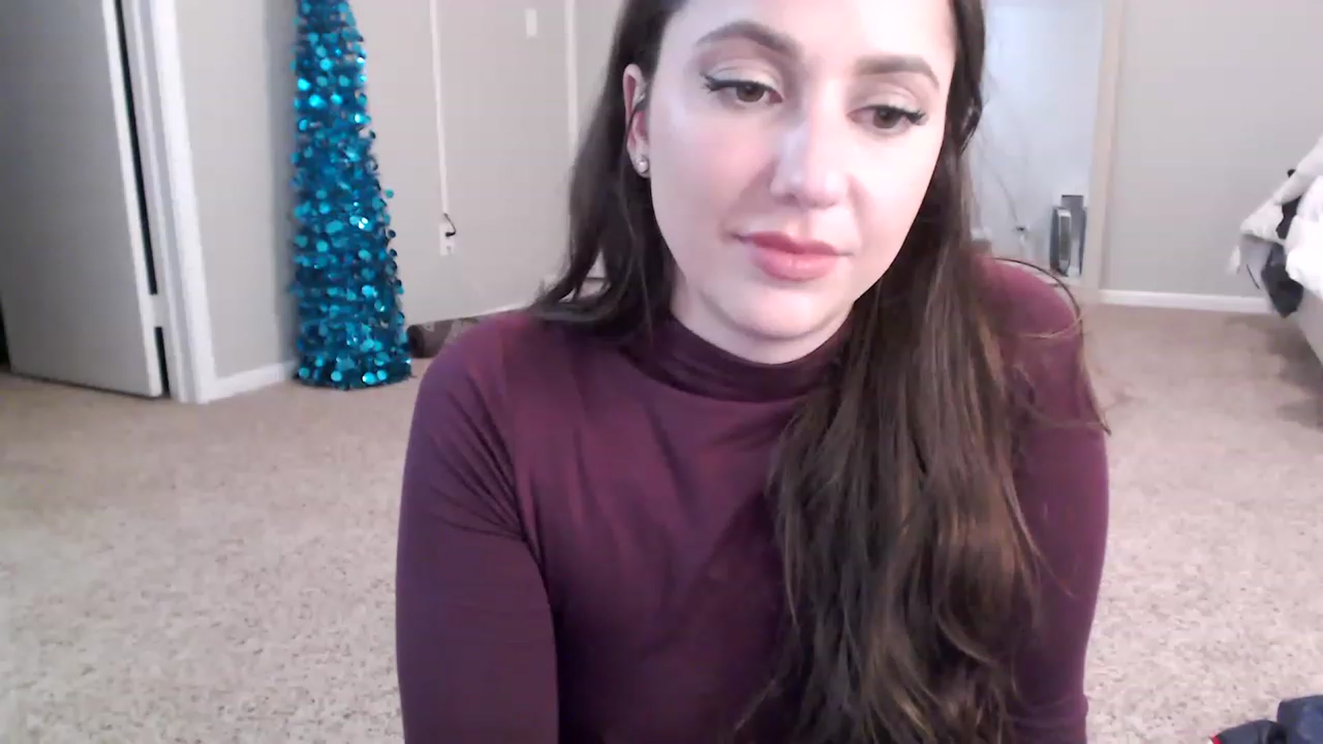 Gallery image thumbnail from Lust_4_Life's myfreecams stream on, 12/07/2022, 23:19 image 14 of 20