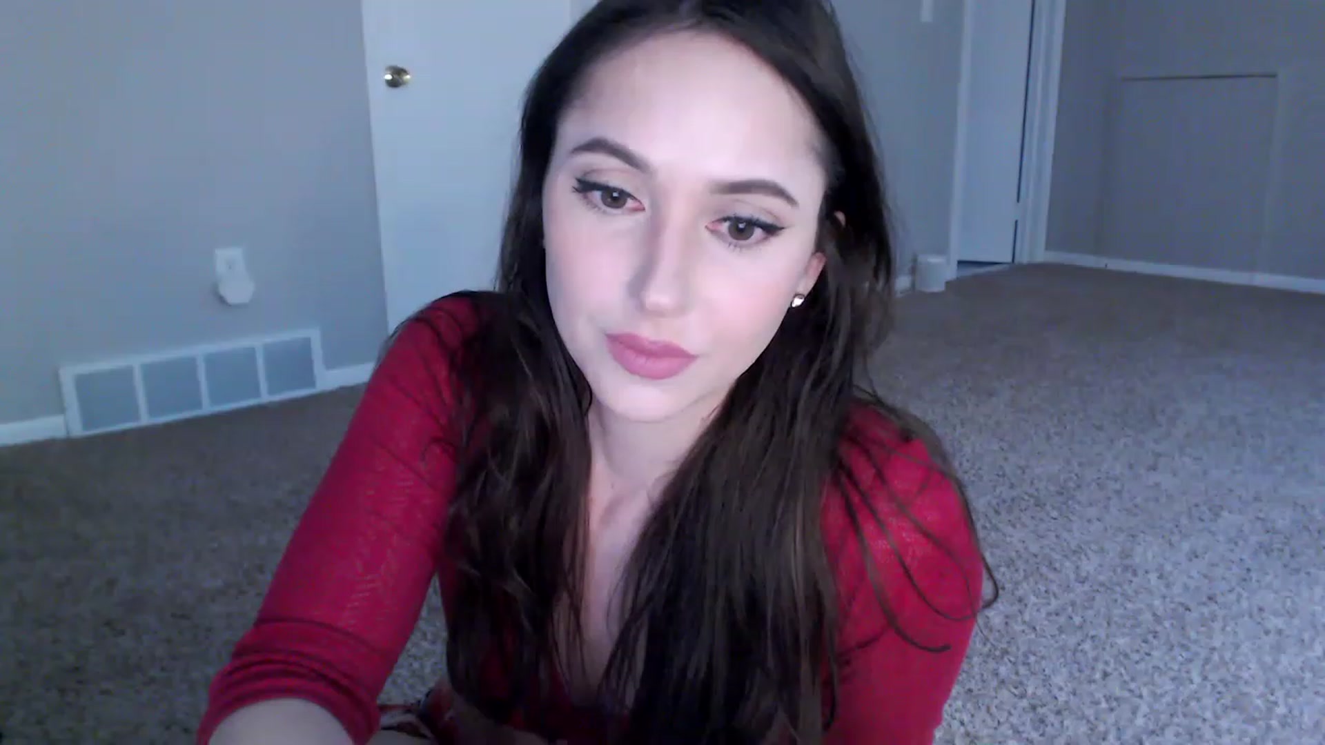 Gallery image thumbnail from Lust_4_Life's myfreecams stream on, 12/09/2022, 22:06 image 6 of 20