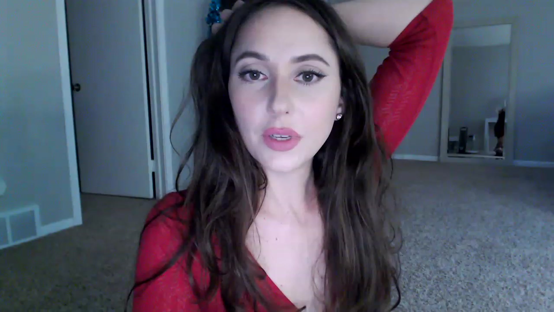 Gallery image thumbnail from Lust_4_Life's myfreecams stream on, 12/09/2022, 22:06 image 16 of 20