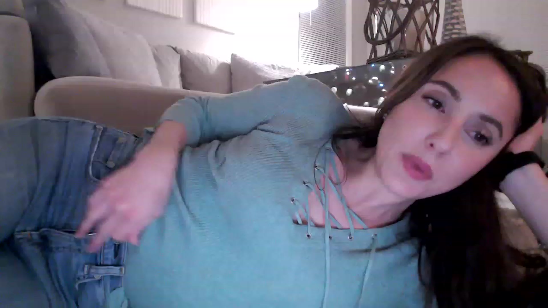 Gallery image thumbnail from Lust_4_Life's myfreecams stream on, 12/11/2022, 23:15 image 6 of 20