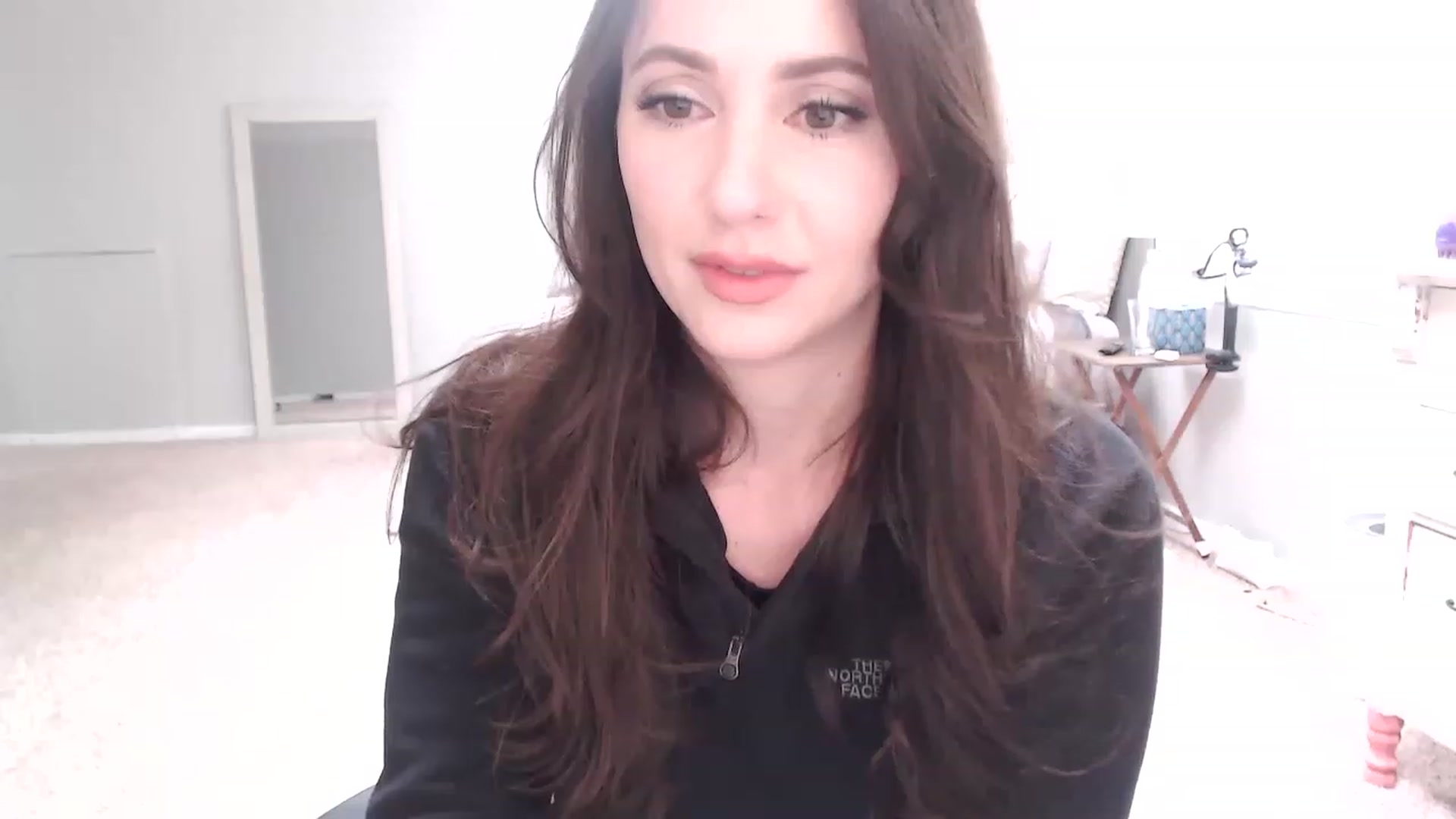 Gallery image thumbnail from Lust_4_Life's myfreecams stream on, 01/05/2023, 17:38 image 7 of 20