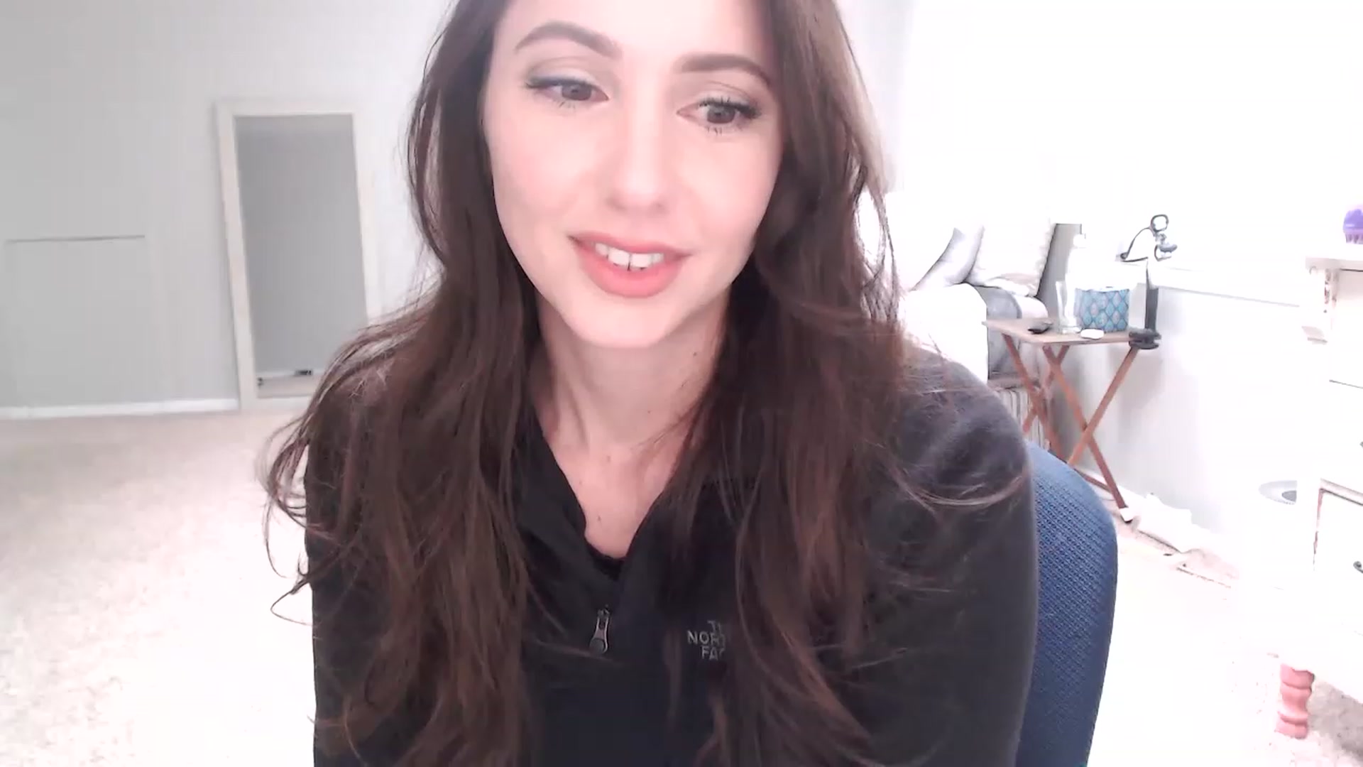 Gallery image thumbnail from Lust_4_Life's myfreecams stream on, 01/05/2023, 17:38 image 11 of 20