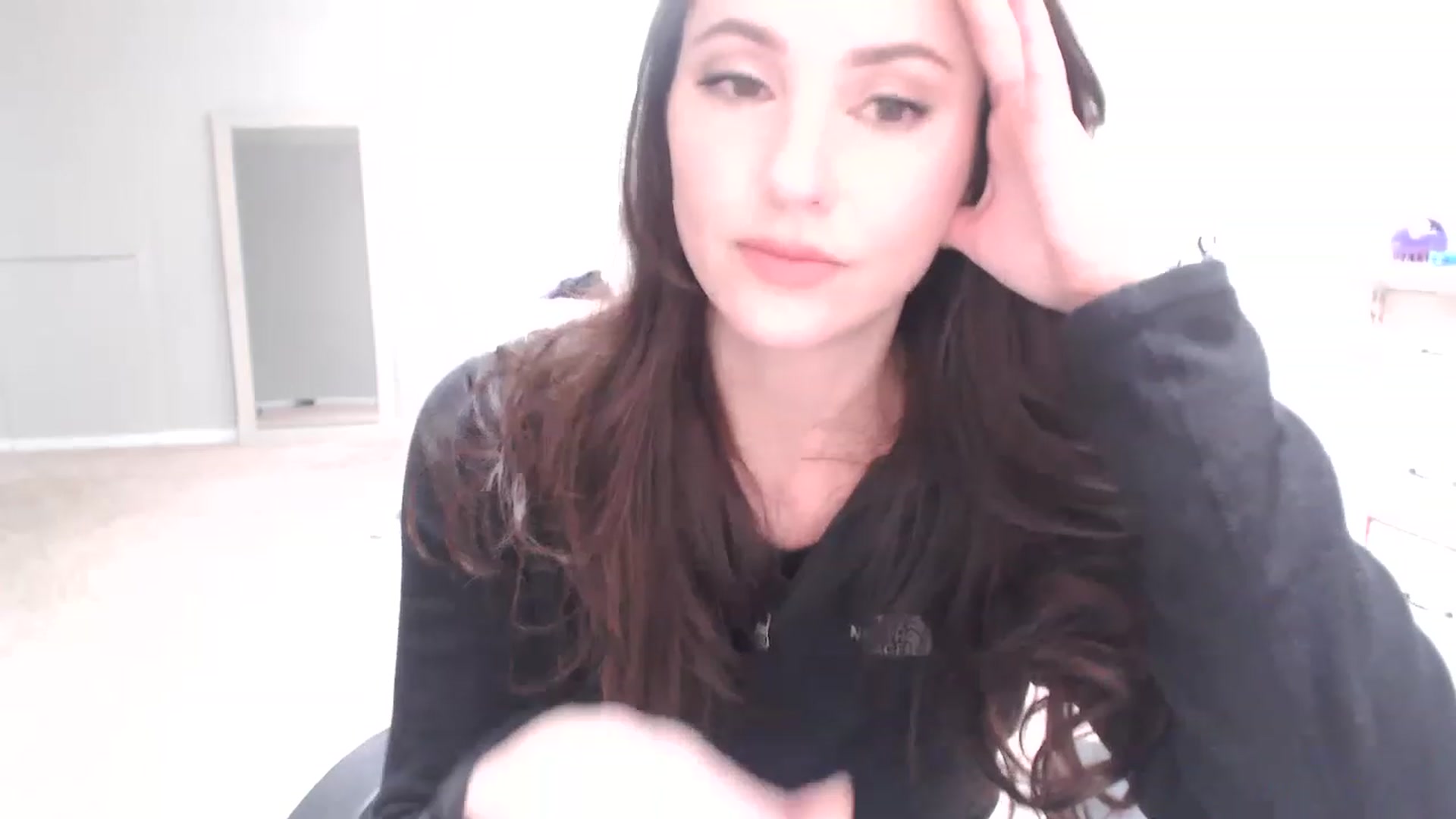 Gallery image thumbnail from Lust_4_Life's myfreecams stream on, 01/05/2023, 17:38 image 20 of 20