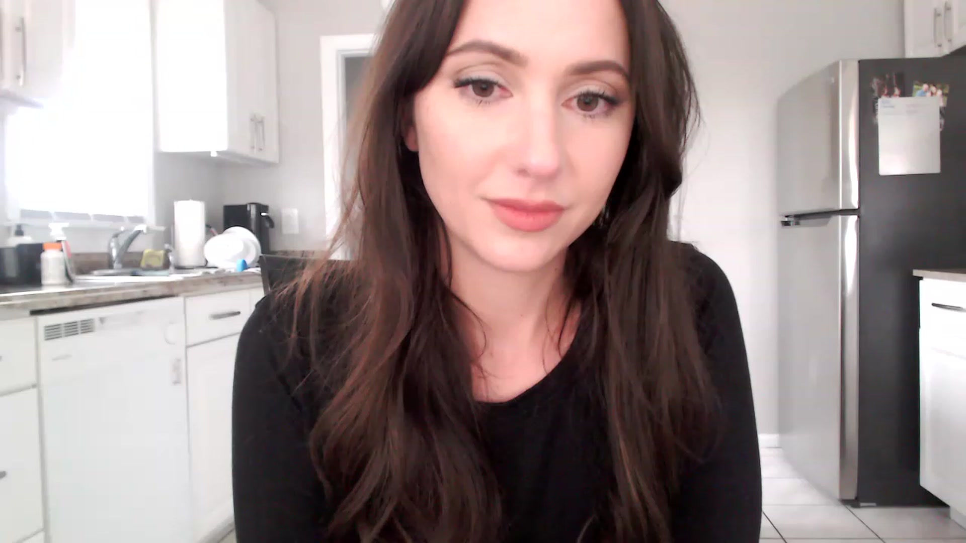 Gallery image thumbnail from Lust_4_Life's myfreecams stream on, 01/05/2023, 20:50 image 11 of 20